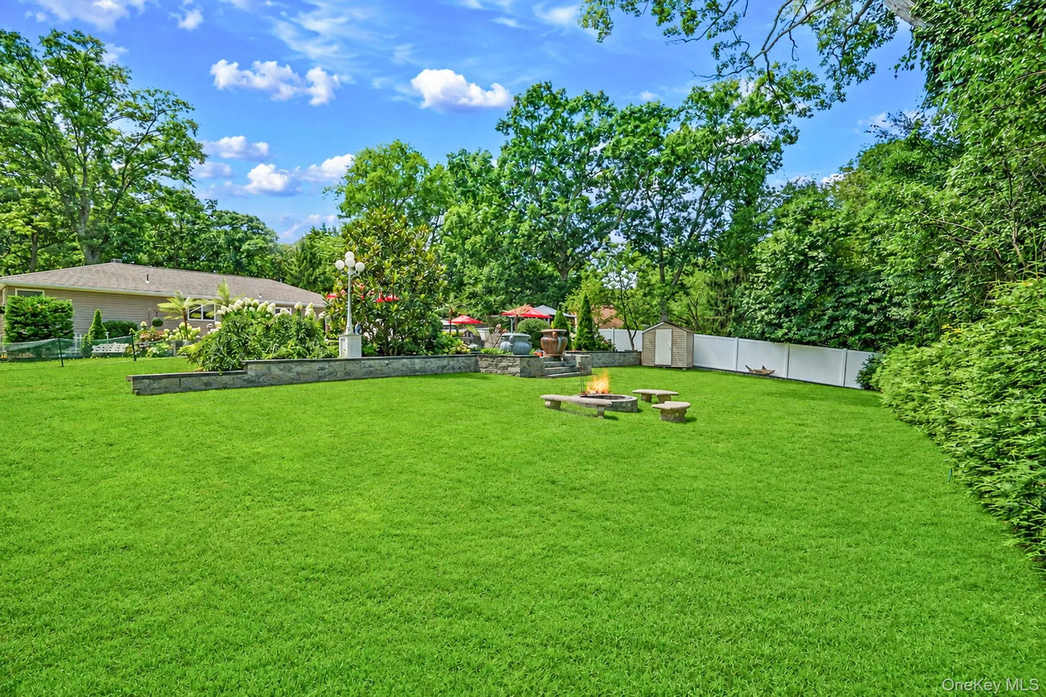 5 Overlook Drive, Brookhaven, NY, 2 Bedrooms Bedrooms, 8 Rooms Rooms,2 BathroomsBathrooms,Residential,For Rent,Overlook,0,1032255 5 Overlook Drive, Brookhaven, NY, 2 Bedrooms Bedrooms, 8 Rooms Rooms,2 BathroomsBathrooms,Residential,For Rent,Overlook,0,1032255
