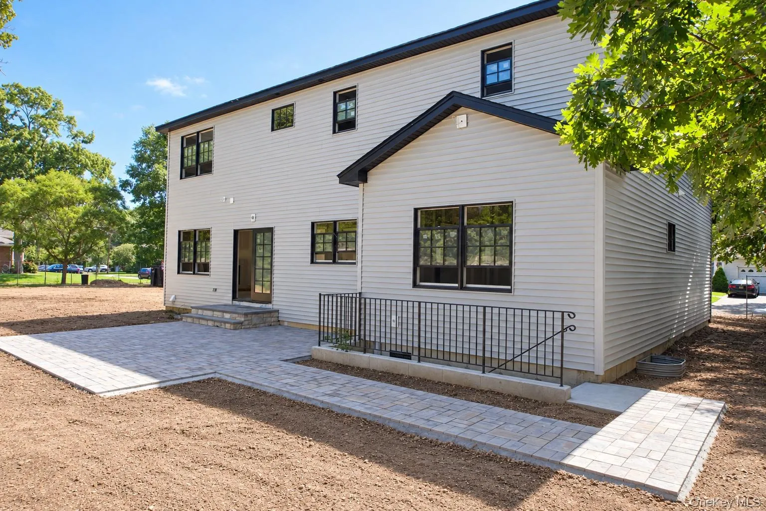 215 Boston Avenue, Oyster Bay, NY, 5 Bedrooms Bedrooms, 9 Rooms Rooms,3 BathroomsBathrooms,Residential,For Rent,Boston,0,1032257 215 Boston Avenue, Oyster Bay, NY, 5 Bedrooms Bedrooms, 9 Rooms Rooms,3 BathroomsBathrooms,Residential,For Rent,Boston,0,1032257