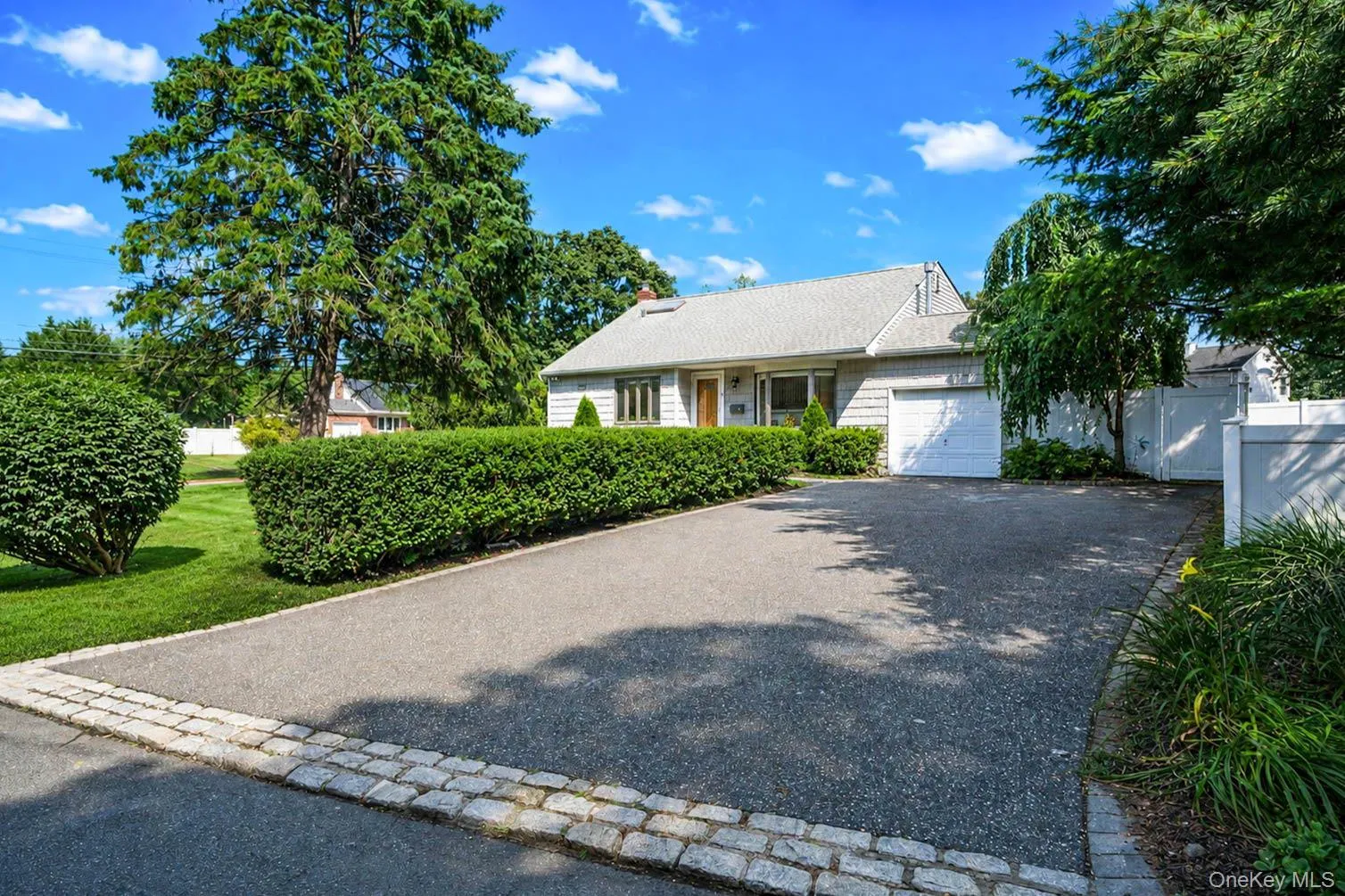 1 Rutgers Street, Smithtown, NY, 2 Bedrooms Bedrooms, 5 Rooms Rooms,2 BathroomsBathrooms,Residential,For Rent,Rutgers,0,1032258 1 Rutgers Street, Smithtown, NY, 2 Bedrooms Bedrooms, 5 Rooms Rooms,2 BathroomsBathrooms,Residential,For Rent,Rutgers,0,1032258