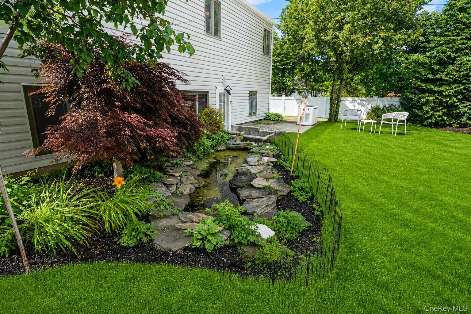 1 Rutgers Street, Smithtown, NY, 2 Bedrooms Bedrooms, 5 Rooms Rooms,2 BathroomsBathrooms,Residential,For Rent,Rutgers,0,1032258 1 Rutgers Street, Smithtown, NY, 2 Bedrooms Bedrooms, 5 Rooms Rooms,2 BathroomsBathrooms,Residential,For Rent,Rutgers,0,1032258