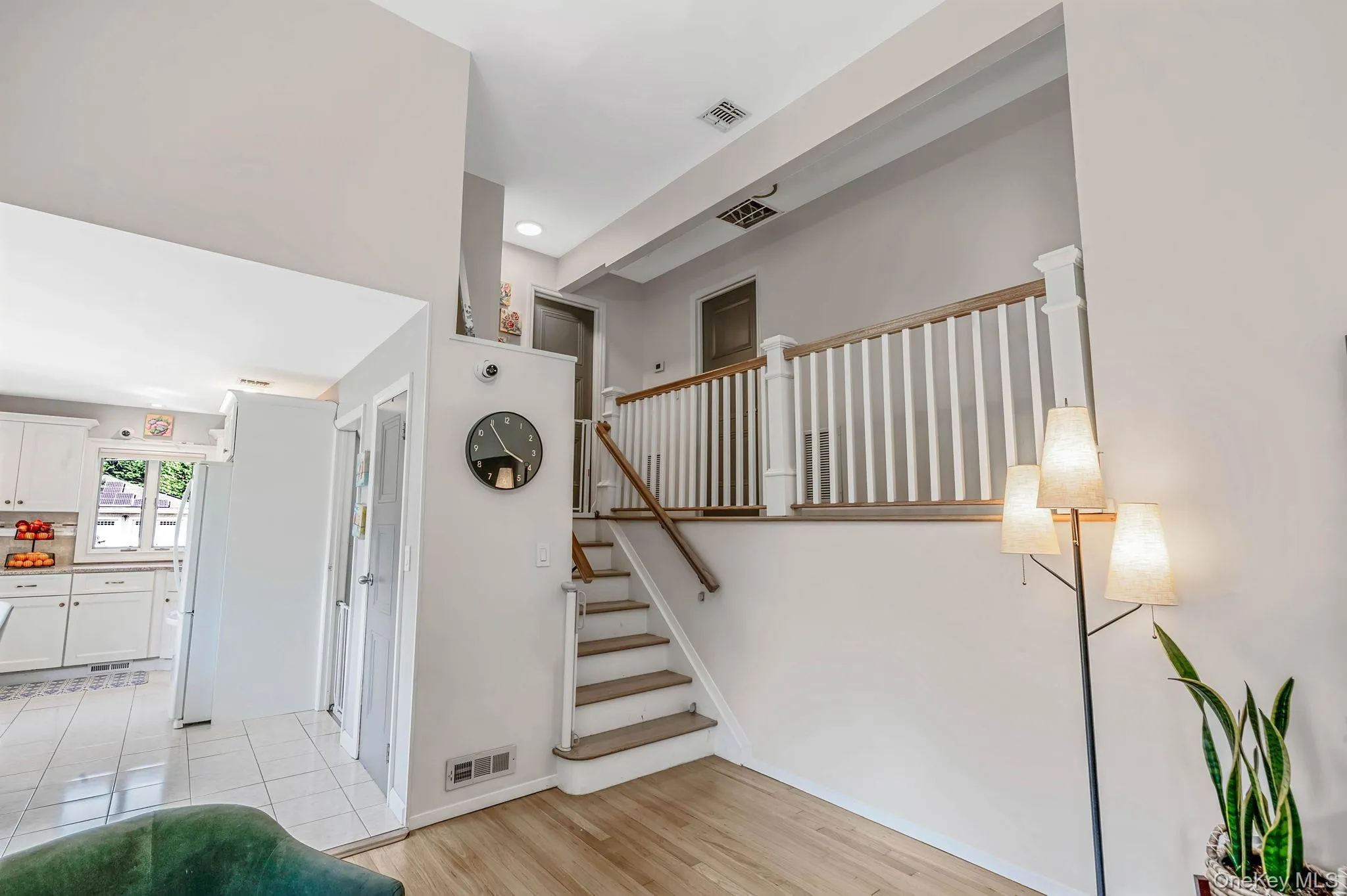1 Rutgers Street, Smithtown, NY, 2 Bedrooms Bedrooms, 5 Rooms Rooms,2 BathroomsBathrooms,Residential,For Rent,Rutgers,0,1032258 1 Rutgers Street, Smithtown, NY, 2 Bedrooms Bedrooms, 5 Rooms Rooms,2 BathroomsBathrooms,Residential,For Rent,Rutgers,0,1032258