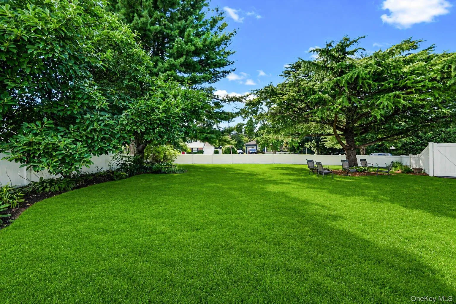 1 Rutgers Street, Smithtown, NY, 2 Bedrooms Bedrooms, 5 Rooms Rooms,2 BathroomsBathrooms,Residential,For Rent,Rutgers,0,1032258 1 Rutgers Street, Smithtown, NY, 2 Bedrooms Bedrooms, 5 Rooms Rooms,2 BathroomsBathrooms,Residential,For Rent,Rutgers,0,1032258