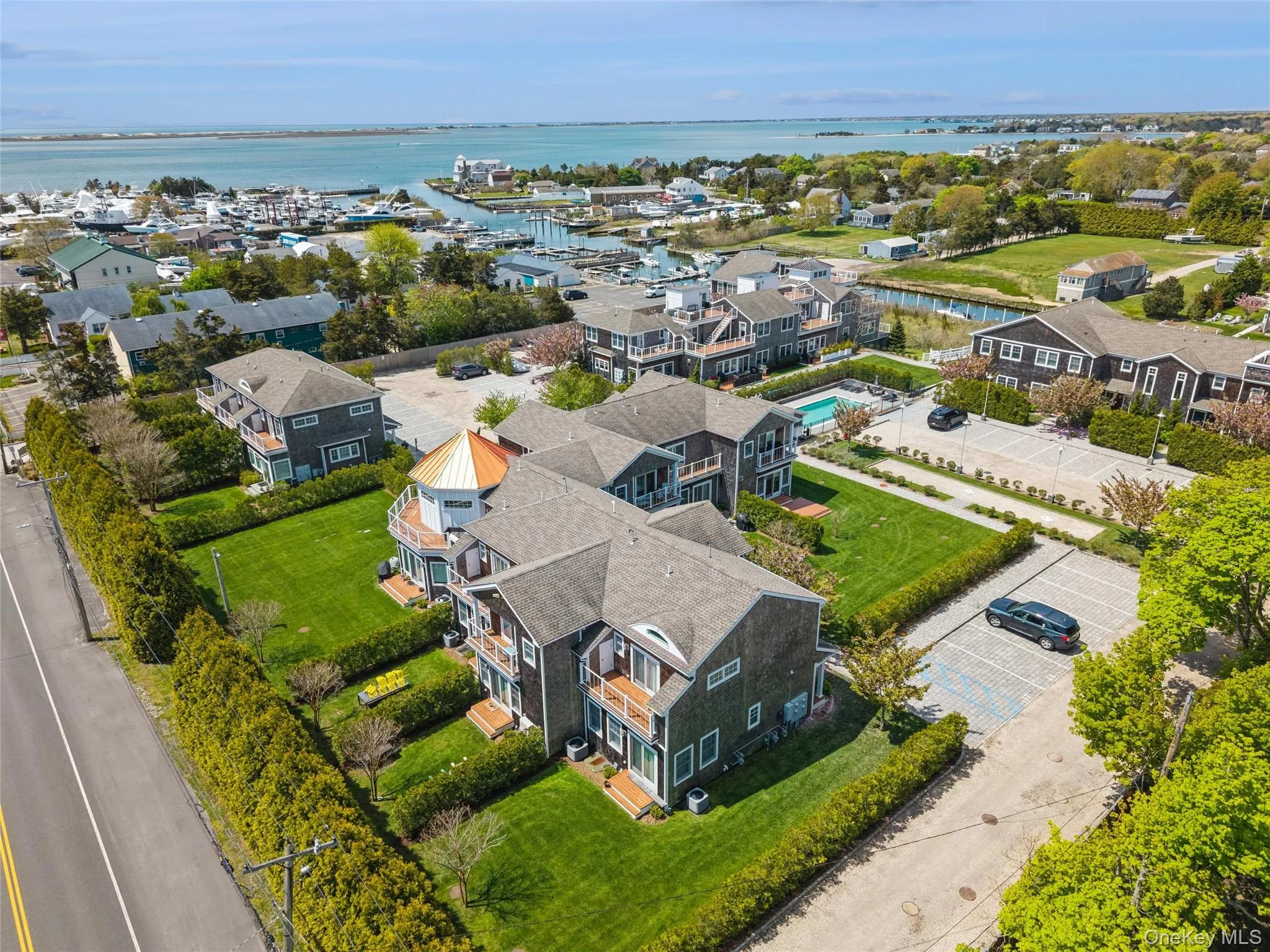 68 Foster Avenue, Southampton, NY, 2 Bedrooms Bedrooms, 7 Rooms Rooms,2 BathroomsBathrooms,Residential,For Rent,Foster,0,1032269 68 Foster Avenue, Southampton, NY, 2 Bedrooms Bedrooms, 7 Rooms Rooms,2 BathroomsBathrooms,Residential,For Rent,Foster,0,1032269