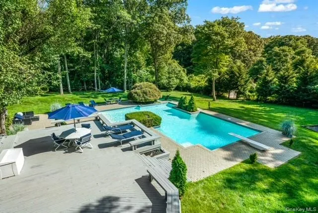 6 Fox Hunt Court, Huntington, NY, 5 Bedrooms Bedrooms, 9 Rooms Rooms,3 BathroomsBathrooms,Residential,For Rent,Fox Hunt,0,1032274 6 Fox Hunt Court, Huntington, NY, 5 Bedrooms Bedrooms, 9 Rooms Rooms,3 BathroomsBathrooms,Residential,For Rent,Fox Hunt,0,1032274