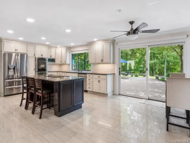 6 Fox Hunt Court, Huntington, NY, 5 Bedrooms Bedrooms, 9 Rooms Rooms,3 BathroomsBathrooms,Residential,For Rent,Fox Hunt,0,1032274 6 Fox Hunt Court, Huntington, NY, 5 Bedrooms Bedrooms, 9 Rooms Rooms,3 BathroomsBathrooms,Residential,For Rent,Fox Hunt,0,1032274