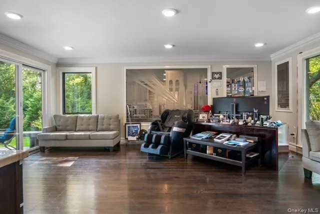 6 Fox Hunt Court, Huntington, NY, 5 Bedrooms Bedrooms, 9 Rooms Rooms,3 BathroomsBathrooms,Residential,For Rent,Fox Hunt,0,1032274 6 Fox Hunt Court, Huntington, NY, 5 Bedrooms Bedrooms, 9 Rooms Rooms,3 BathroomsBathrooms,Residential,For Rent,Fox Hunt,0,1032274