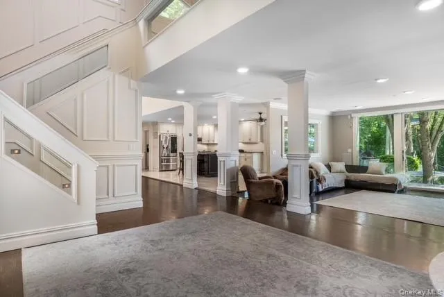 6 Fox Hunt Court, Huntington, NY, 5 Bedrooms Bedrooms, 9 Rooms Rooms,3 BathroomsBathrooms,Residential,For Rent,Fox Hunt,0,1032274 6 Fox Hunt Court, Huntington, NY, 5 Bedrooms Bedrooms, 9 Rooms Rooms,3 BathroomsBathrooms,Residential,For Rent,Fox Hunt,0,1032274
