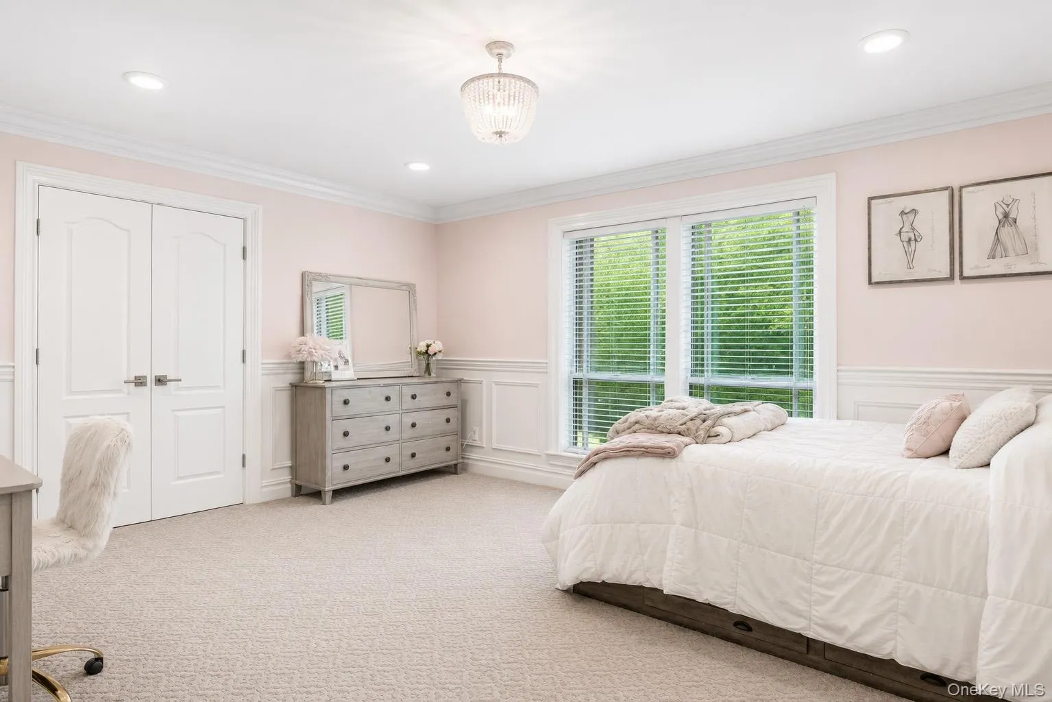 6 Fox Hunt Court, Huntington, NY, 5 Bedrooms Bedrooms, 9 Rooms Rooms,3 BathroomsBathrooms,Residential,For Rent,Fox Hunt,0,1032274 6 Fox Hunt Court, Huntington, NY, 5 Bedrooms Bedrooms, 9 Rooms Rooms,3 BathroomsBathrooms,Residential,For Rent,Fox Hunt,0,1032274