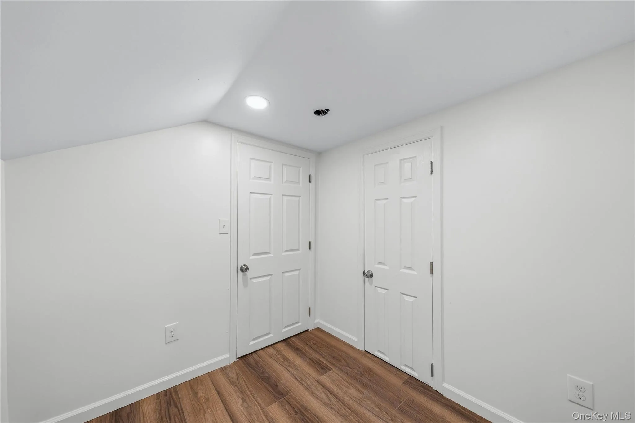 1630 Goshen Turnpike, Middletown, NY, 3 Bedrooms Bedrooms, 5 Rooms Rooms,1 BathroomBathrooms,Residential,For Rent,Goshen,0,1032279 1630 Goshen Turnpike, Middletown, NY, 3 Bedrooms Bedrooms, 5 Rooms Rooms,1 BathroomBathrooms,Residential,For Rent,Goshen,0,1032279