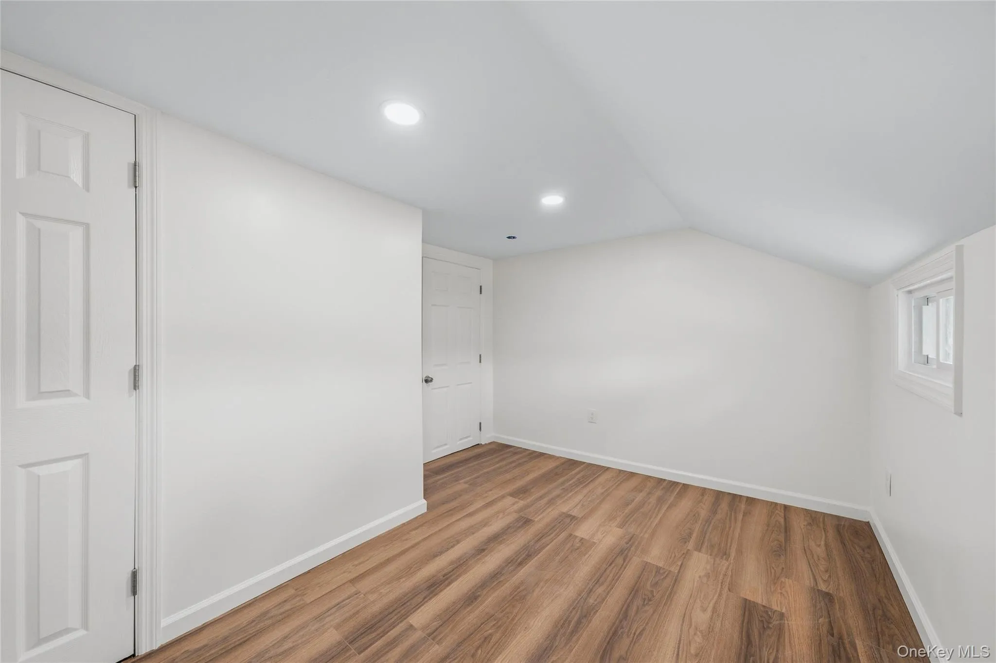 1630 Goshen Turnpike, Middletown, NY, 3 Bedrooms Bedrooms, 5 Rooms Rooms,1 BathroomBathrooms,Residential,For Rent,Goshen,0,1032279 1630 Goshen Turnpike, Middletown, NY, 3 Bedrooms Bedrooms, 5 Rooms Rooms,1 BathroomBathrooms,Residential,For Rent,Goshen,0,1032279