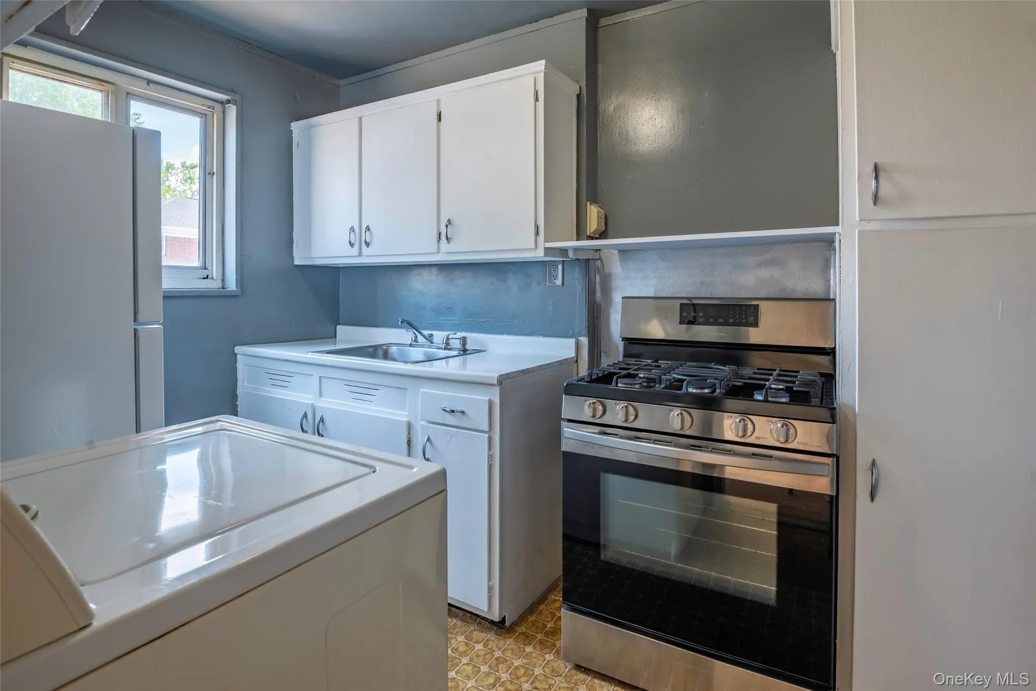 226-06 Manor Road, New York, NY, 2 Bedrooms Bedrooms, 5 Rooms Rooms,1 BathroomBathrooms,Residential,For Rent,Manor,0,1032280 226-06 Manor Road, New York, NY, 2 Bedrooms Bedrooms, 5 Rooms Rooms,1 BathroomBathrooms,Residential,For Rent,Manor,0,1032280