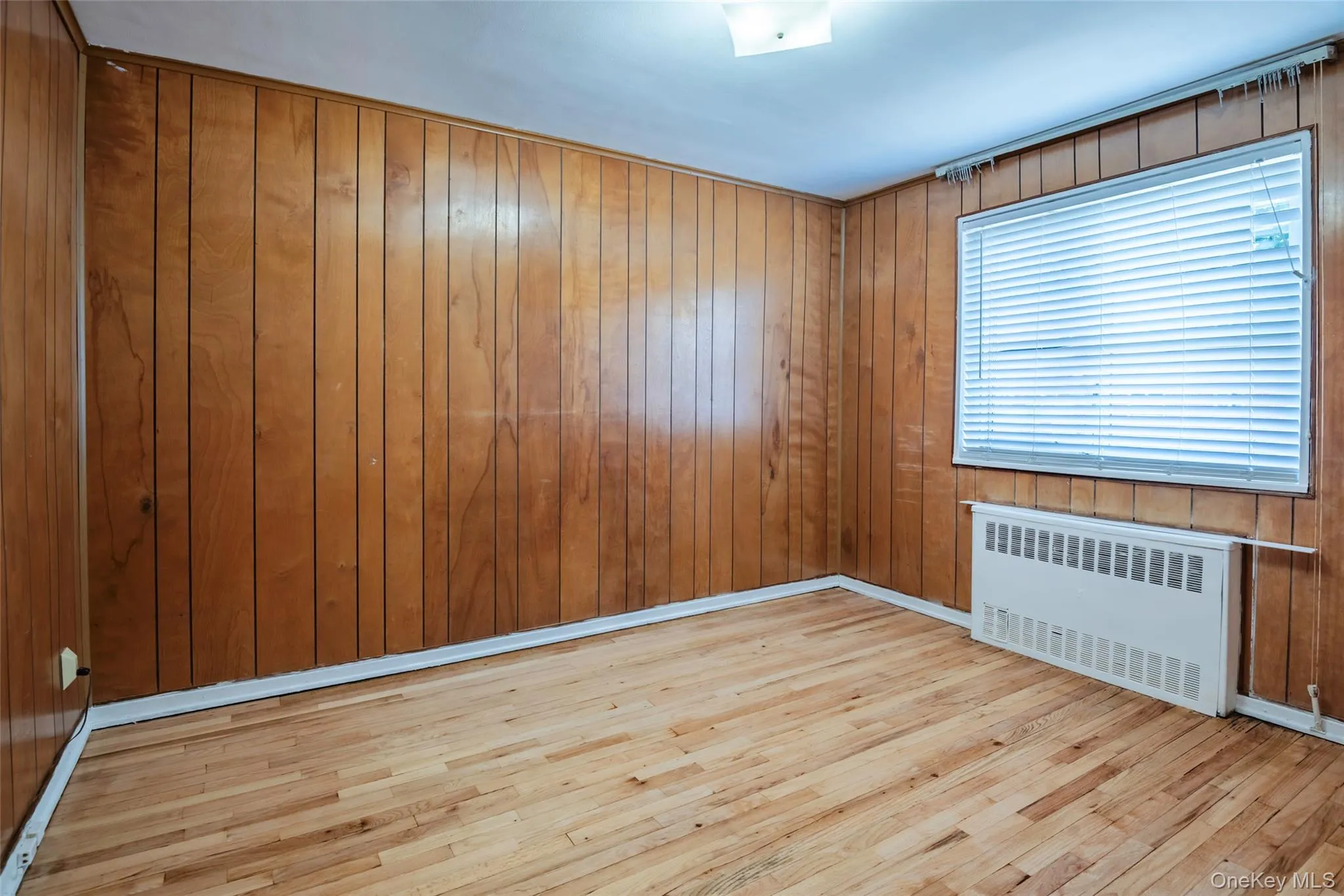 226-06 Manor Road, New York, NY, 2 Bedrooms Bedrooms, 5 Rooms Rooms,1 BathroomBathrooms,Residential,For Rent,Manor,0,1032280 226-06 Manor Road, New York, NY, 2 Bedrooms Bedrooms, 5 Rooms Rooms,1 BathroomBathrooms,Residential,For Rent,Manor,0,1032280