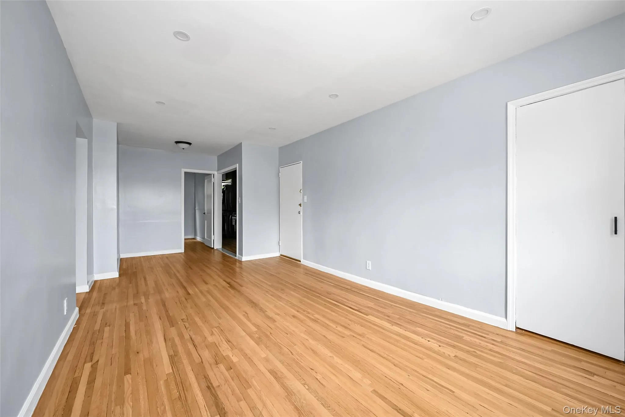 147-03 71st Avenue, New York, NY, 3 Bedrooms Bedrooms, 5 Rooms Rooms,1 BathroomBathrooms,Residential,For Rent,71st,0,1032286 147-03 71st Avenue, New York, NY, 3 Bedrooms Bedrooms, 5 Rooms Rooms,1 BathroomBathrooms,Residential,For Rent,71st,0,1032286