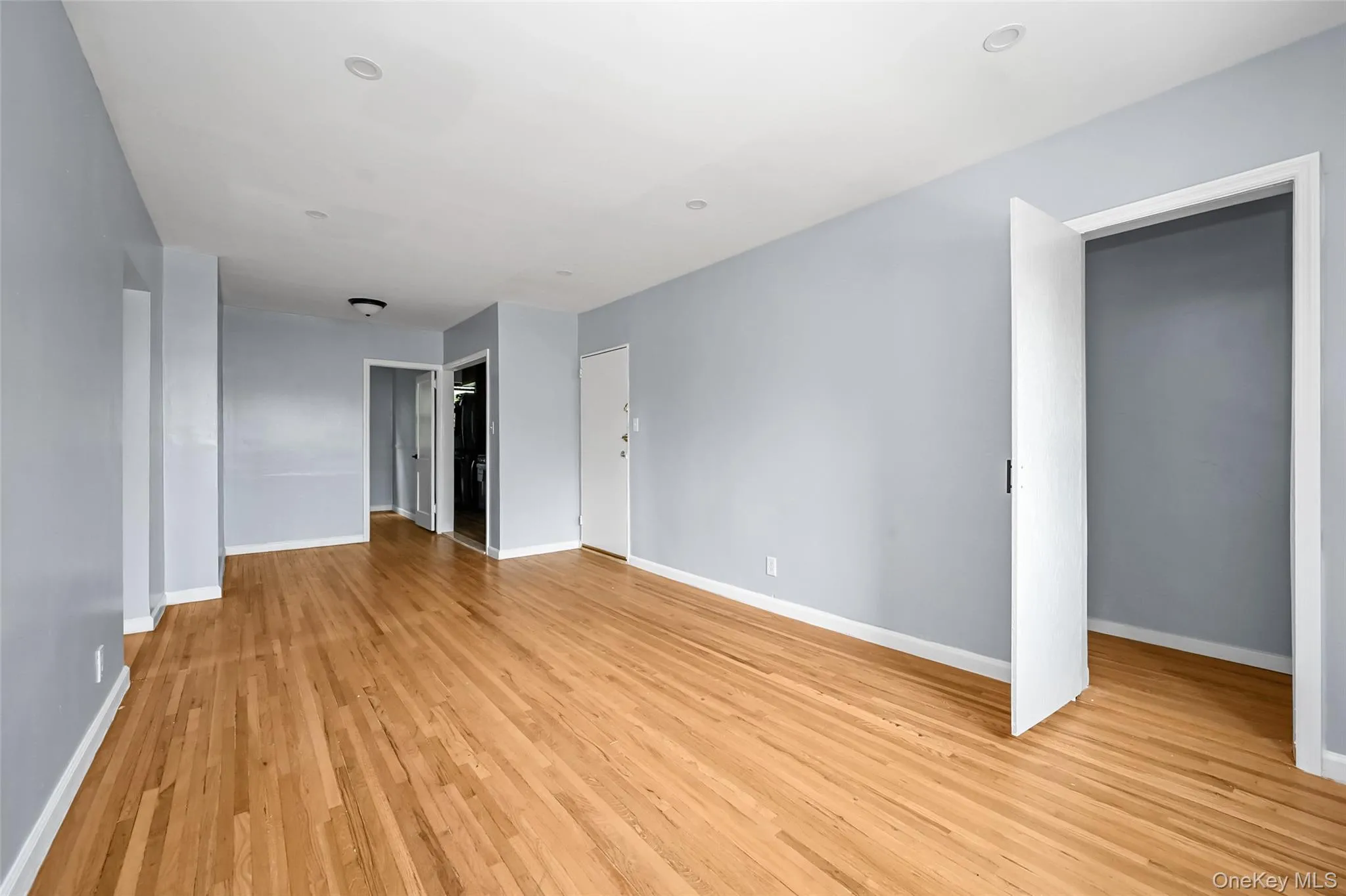 147-03 71st Avenue, New York, NY, 3 Bedrooms Bedrooms, 5 Rooms Rooms,1 BathroomBathrooms,Residential,For Rent,71st,0,1032286 147-03 71st Avenue, New York, NY, 3 Bedrooms Bedrooms, 5 Rooms Rooms,1 BathroomBathrooms,Residential,For Rent,71st,0,1032286