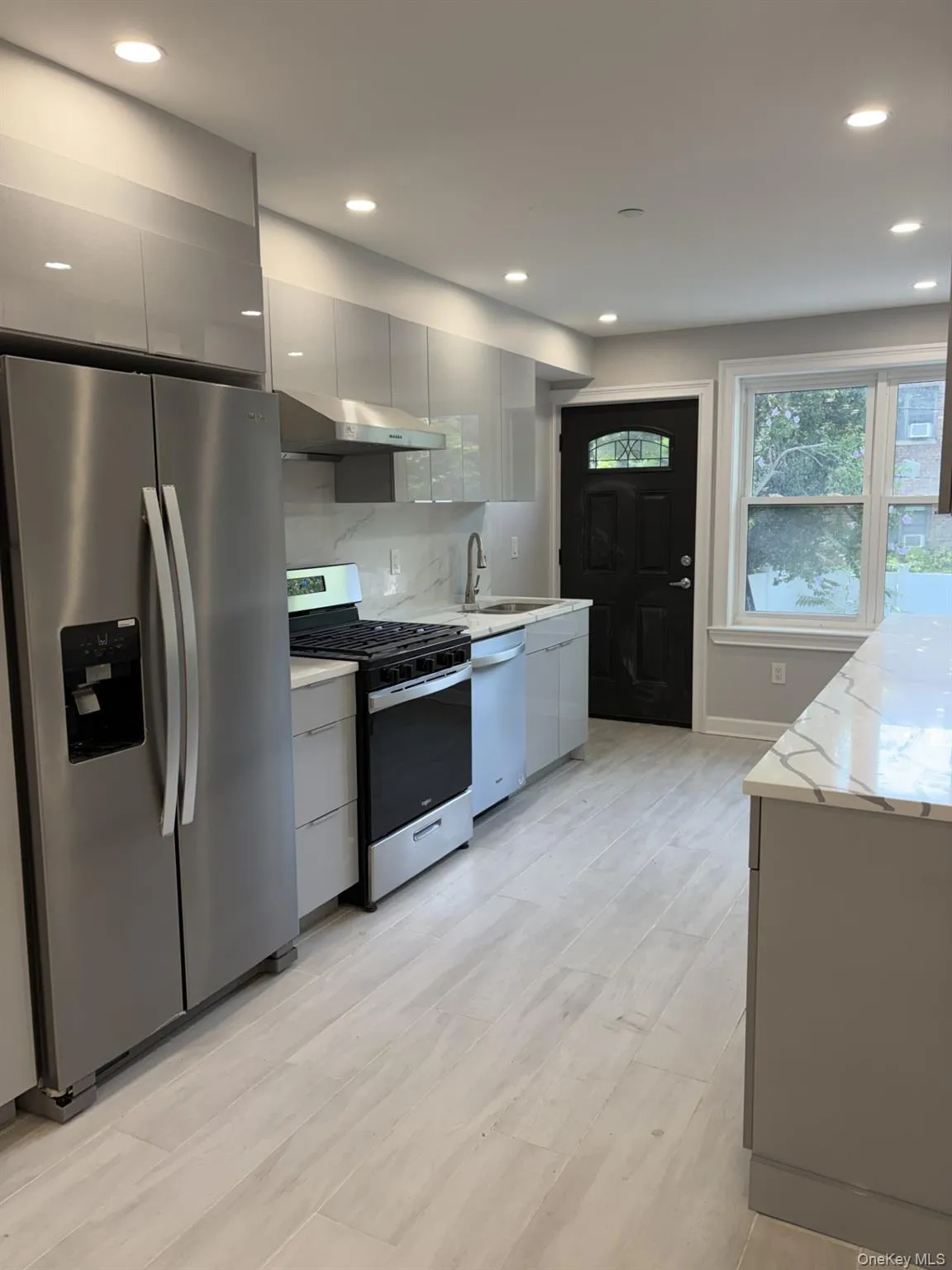 14441 78th Avenue, New York, NY, 3 Bedrooms Bedrooms, 5 Rooms Rooms,3 BathroomsBathrooms,Residential Lease,For Rent,78th,0,1032287 14441 78th Avenue, New York, NY, 3 Bedrooms Bedrooms, 5 Rooms Rooms,3 BathroomsBathrooms,Residential Lease,For Rent,78th,0,1032287