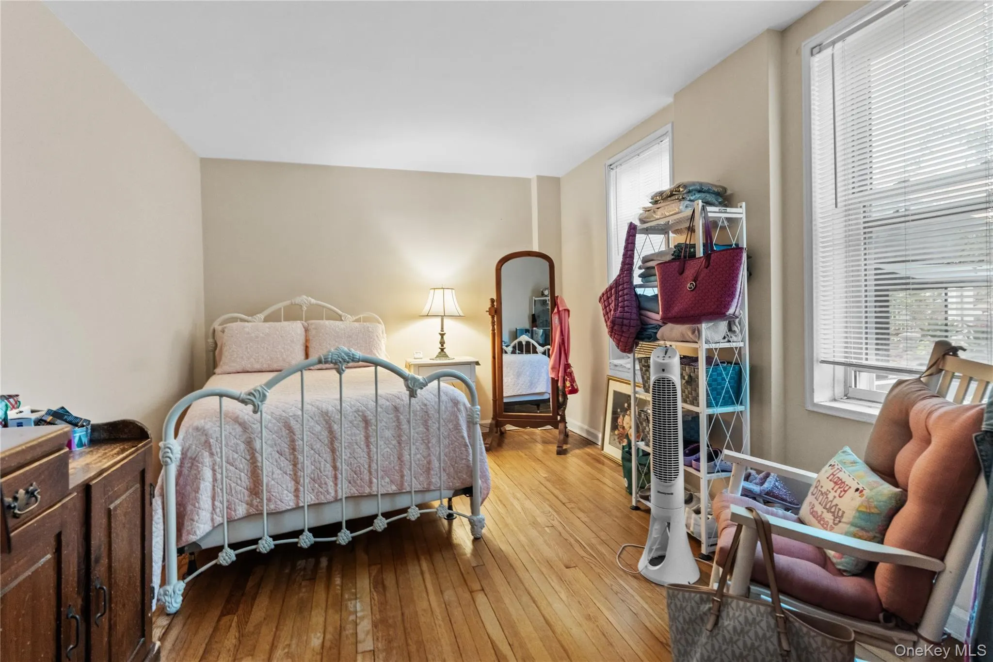 2 Overlook Road, White Plains, NY, 1 Bedroom Bedrooms, 3 Rooms Rooms,1 BathroomBathrooms,Residential,For Rent,Overlook,0,1032289 2 Overlook Road, White Plains, NY, 1 Bedroom Bedrooms, 3 Rooms Rooms,1 BathroomBathrooms,Residential,For Rent,Overlook,0,1032289
