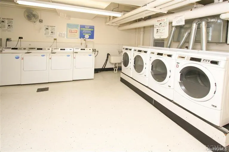 2 Overlook Road, White Plains, NY, 1 Bedroom Bedrooms, 3 Rooms Rooms,1 BathroomBathrooms,Residential,For Rent,Overlook,0,1032289 2 Overlook Road, White Plains, NY, 1 Bedroom Bedrooms, 3 Rooms Rooms,1 BathroomBathrooms,Residential,For Rent,Overlook,0,1032289