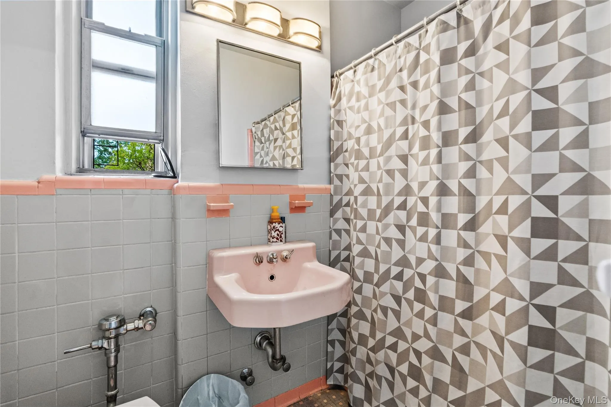 2 Overlook Road, White Plains, NY, 1 Bedroom Bedrooms, 3 Rooms Rooms,1 BathroomBathrooms,Residential,For Rent,Overlook,0,1032289 2 Overlook Road, White Plains, NY, 1 Bedroom Bedrooms, 3 Rooms Rooms,1 BathroomBathrooms,Residential,For Rent,Overlook,0,1032289