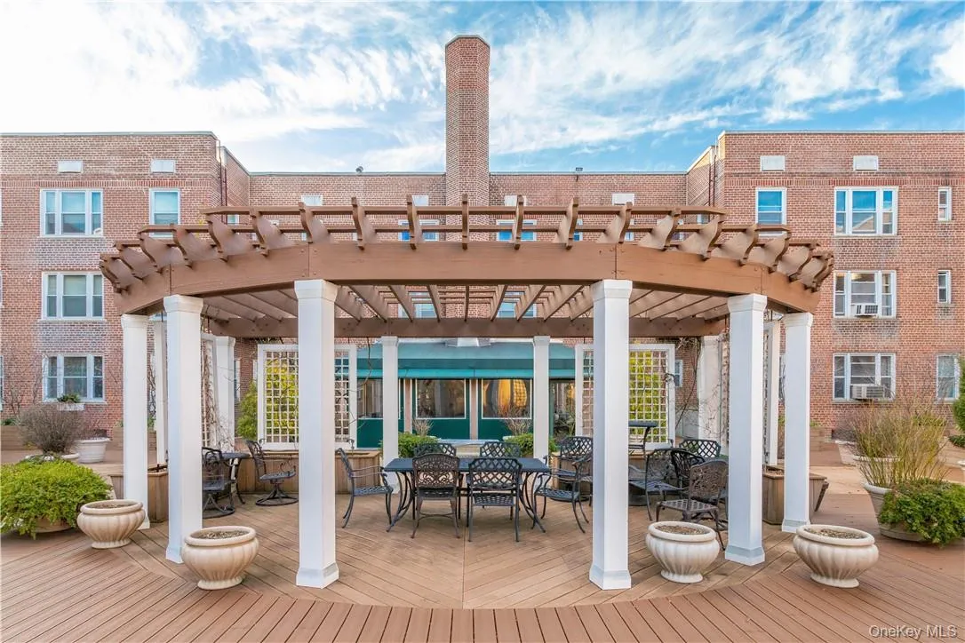 2 Overlook Road, White Plains, NY, 1 Bedroom Bedrooms, 3 Rooms Rooms,1 BathroomBathrooms,Residential,For Rent,Overlook,0,1032289 2 Overlook Road, White Plains, NY, 1 Bedroom Bedrooms, 3 Rooms Rooms,1 BathroomBathrooms,Residential,For Rent,Overlook,0,1032289