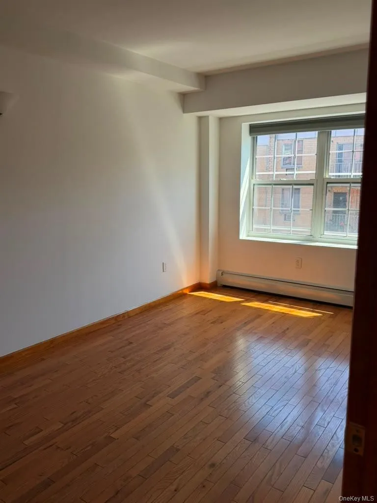 35-19 Leavitt Street, New York, NY, 2 Bedrooms Bedrooms, 3 Rooms Rooms,1 BathroomBathrooms,Residential Lease,For Rent,Leavitt,0,1032304 35-19 Leavitt Street, New York, NY, 2 Bedrooms Bedrooms, 3 Rooms Rooms,1 BathroomBathrooms,Residential Lease,For Rent,Leavitt,0,1032304