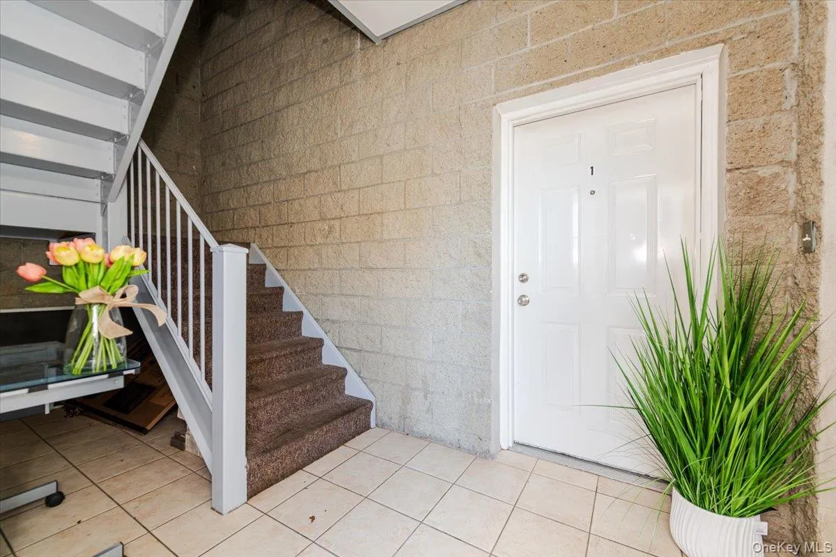 1432 Outlook Avenue, New York, NY, 2 Bedrooms Bedrooms, 5 Rooms Rooms,1 BathroomBathrooms,Residential,For Rent,Outlook,0,1032306 1432 Outlook Avenue, New York, NY, 2 Bedrooms Bedrooms, 5 Rooms Rooms,1 BathroomBathrooms,Residential,For Rent,Outlook,0,1032306