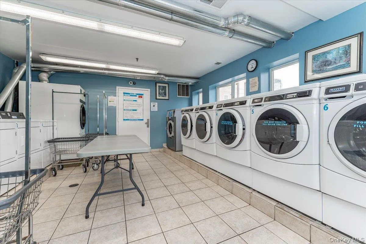 1432 Outlook Avenue, New York, NY, 2 Bedrooms Bedrooms, 5 Rooms Rooms,1 BathroomBathrooms,Residential,For Rent,Outlook,0,1032306 1432 Outlook Avenue, New York, NY, 2 Bedrooms Bedrooms, 5 Rooms Rooms,1 BathroomBathrooms,Residential,For Rent,Outlook,0,1032306
