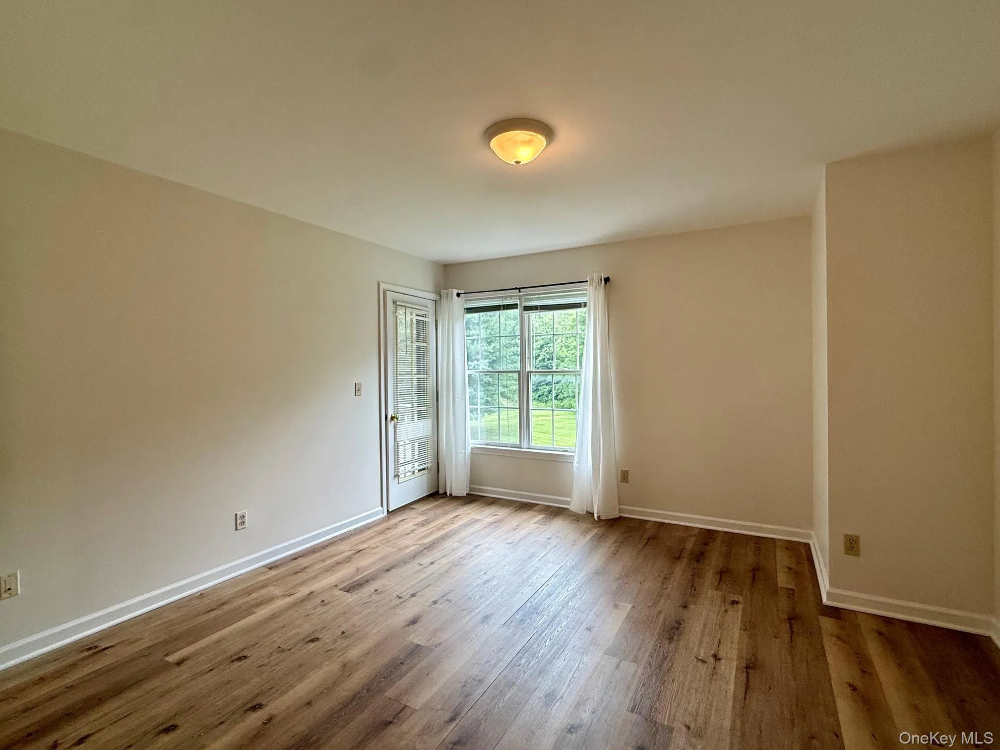 73 Sandalwood Lane, Rhinebeck, NY, 2 Bedrooms Bedrooms, 6 Rooms Rooms,2 BathroomsBathrooms,Residential Lease,For Rent,Sandalwood,0,1032308 73 Sandalwood Lane, Rhinebeck, NY, 2 Bedrooms Bedrooms, 6 Rooms Rooms,2 BathroomsBathrooms,Residential Lease,For Rent,Sandalwood,0,1032308
