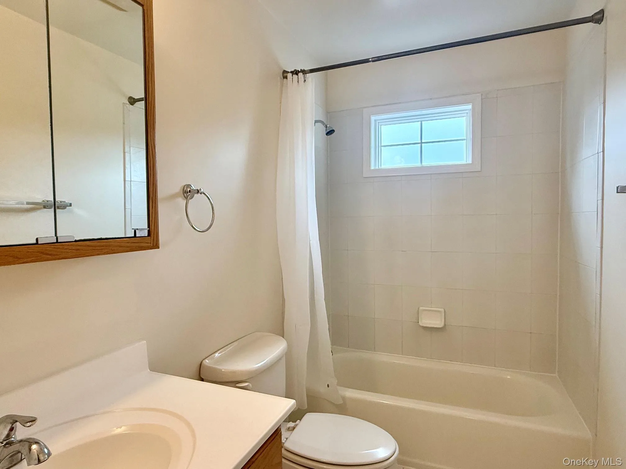 73 Sandalwood Lane, Rhinebeck, NY, 2 Bedrooms Bedrooms, 6 Rooms Rooms,2 BathroomsBathrooms,Residential Lease,For Rent,Sandalwood,0,1032308 73 Sandalwood Lane, Rhinebeck, NY, 2 Bedrooms Bedrooms, 6 Rooms Rooms,2 BathroomsBathrooms,Residential Lease,For Rent,Sandalwood,0,1032308