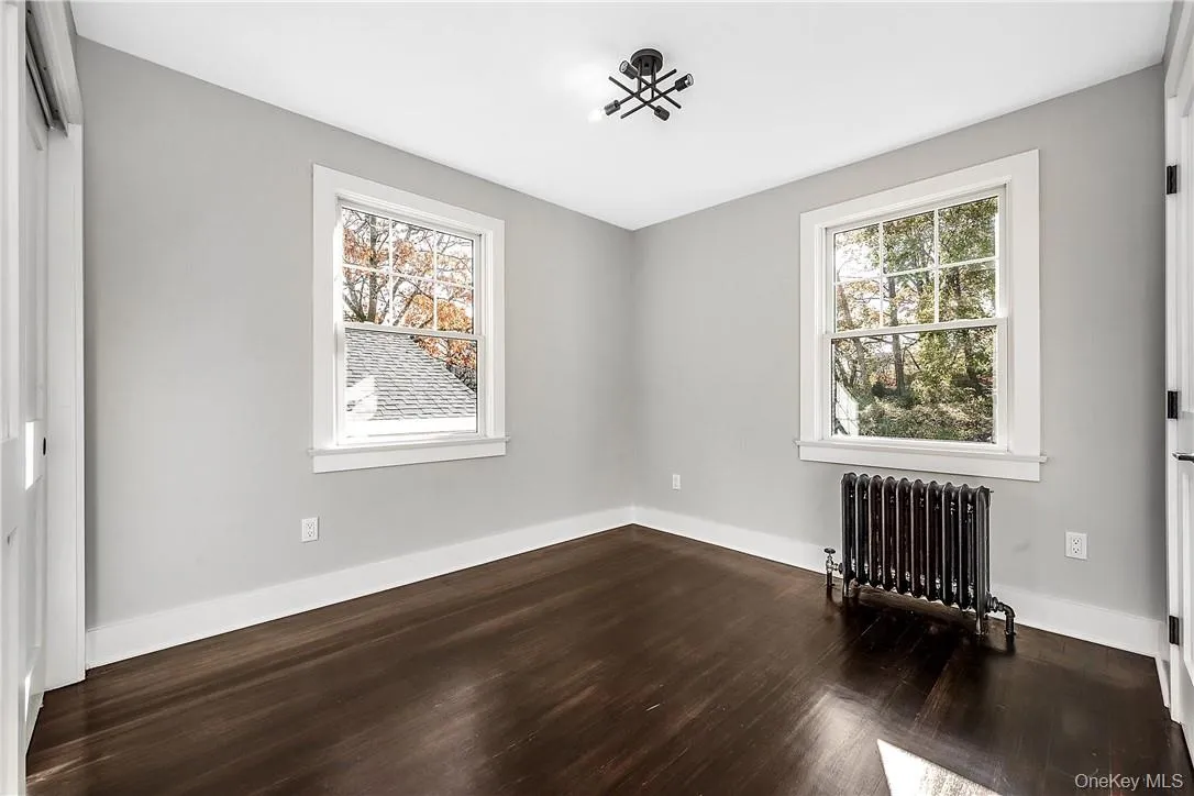 200 Main Street, Eastchester, NY, 3 Bedrooms Bedrooms, 7 Rooms Rooms,1 BathroomBathrooms,Residential Lease,For Rent,Main,0,1032311 200 Main Street, Eastchester, NY, 3 Bedrooms Bedrooms, 7 Rooms Rooms,1 BathroomBathrooms,Residential Lease,For Rent,Main,0,1032311