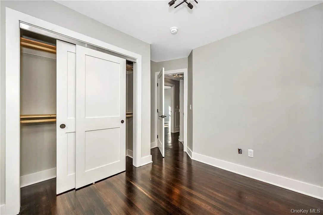 200 Main Street, Eastchester, NY, 3 Bedrooms Bedrooms, 7 Rooms Rooms,1 BathroomBathrooms,Residential Lease,For Rent,Main,0,1032311 200 Main Street, Eastchester, NY, 3 Bedrooms Bedrooms, 7 Rooms Rooms,1 BathroomBathrooms,Residential Lease,For Rent,Main,0,1032311