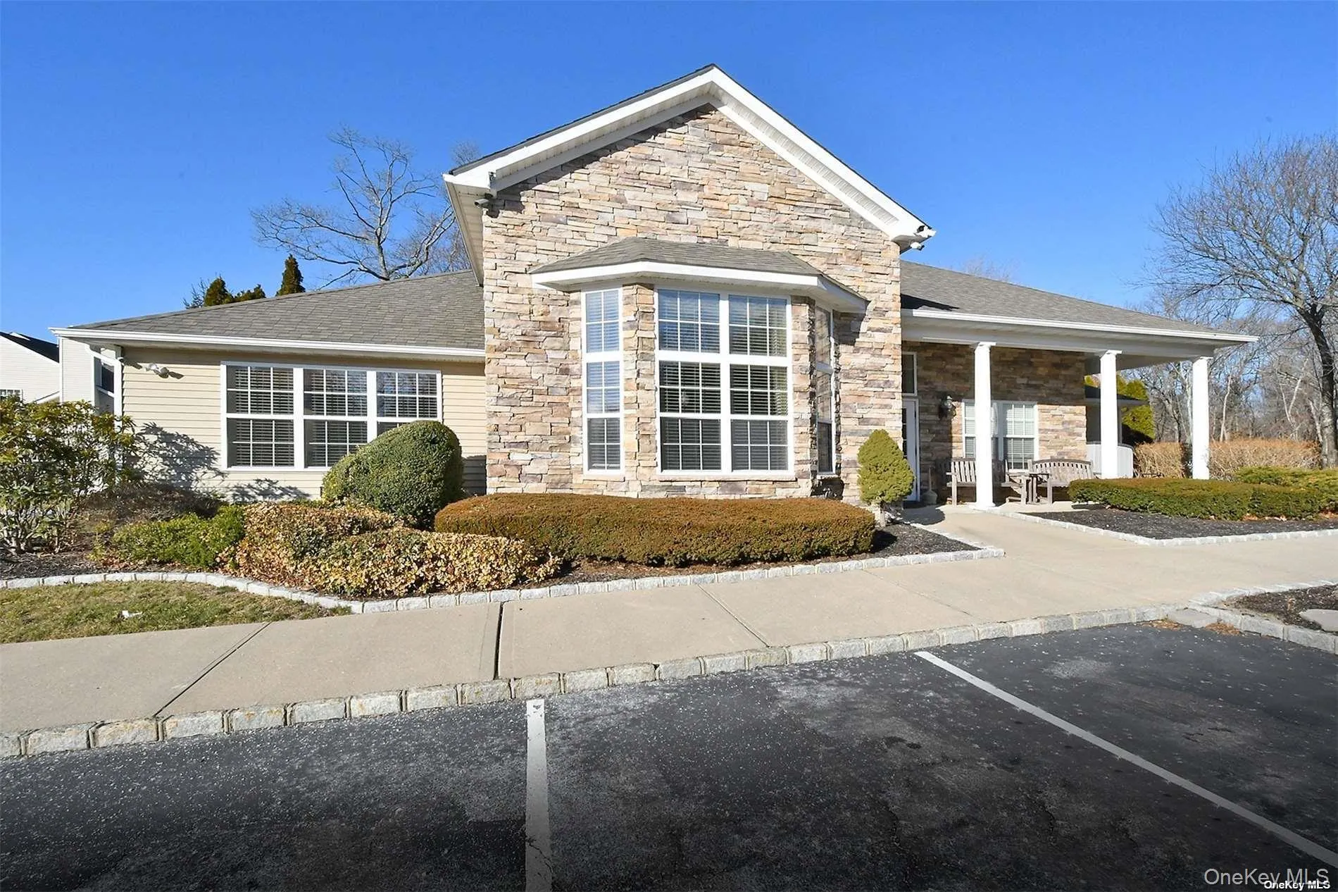 34 Cranberry Circle, Brookhaven, NY, 3 Bedrooms Bedrooms, 7 Rooms Rooms,3 BathroomsBathrooms,Residential,For Rent,Cranberry,0,1032313 34 Cranberry Circle, Brookhaven, NY, 3 Bedrooms Bedrooms, 7 Rooms Rooms,3 BathroomsBathrooms,Residential,For Rent,Cranberry,0,1032313