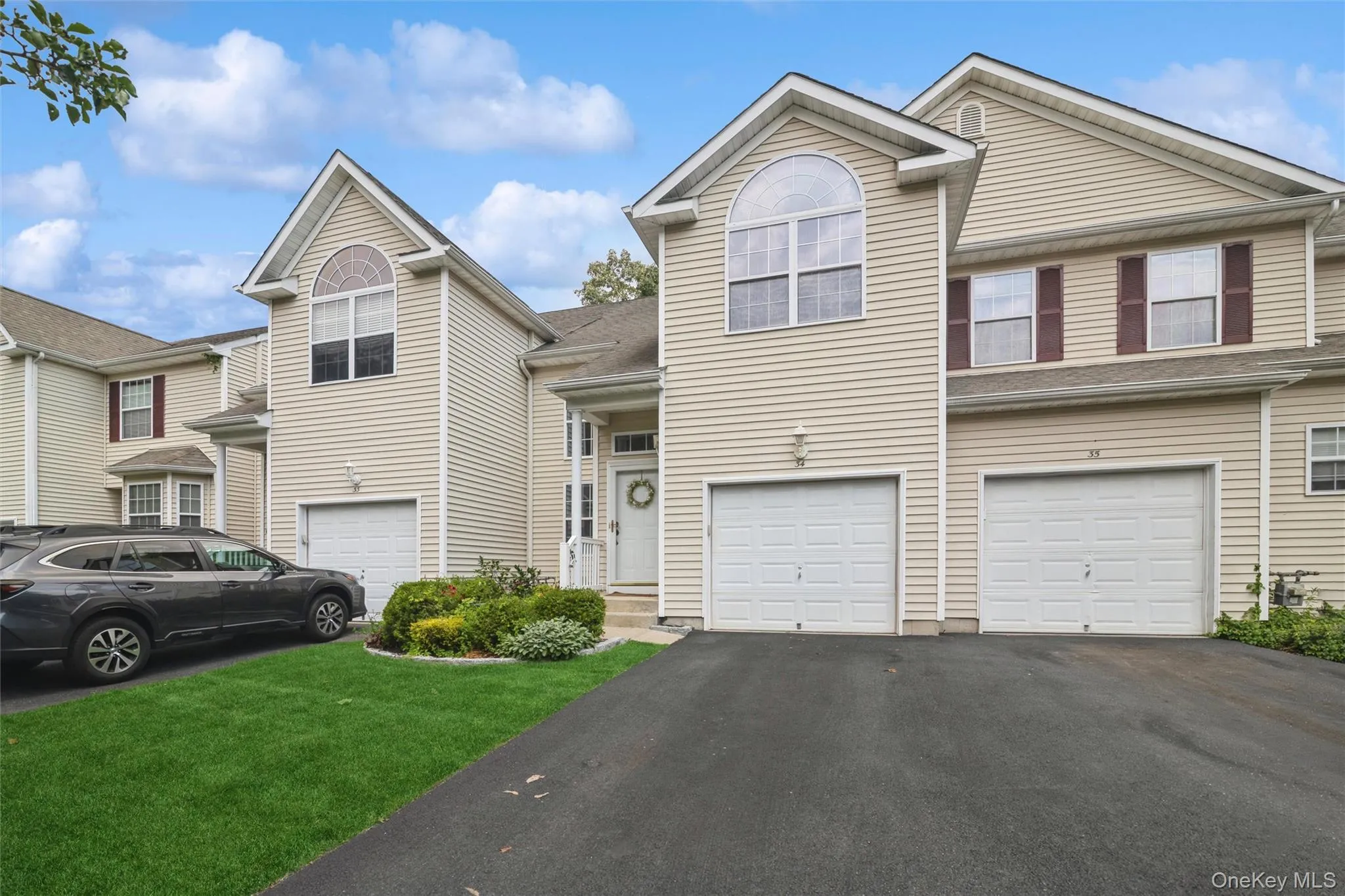 34 Cranberry Circle, Brookhaven, NY, 3 Bedrooms Bedrooms, 7 Rooms Rooms,3 BathroomsBathrooms,Residential,For Rent,Cranberry,0,1032313 34 Cranberry Circle, Brookhaven, NY, 3 Bedrooms Bedrooms, 7 Rooms Rooms,3 BathroomsBathrooms,Residential,For Rent,Cranberry,0,1032313