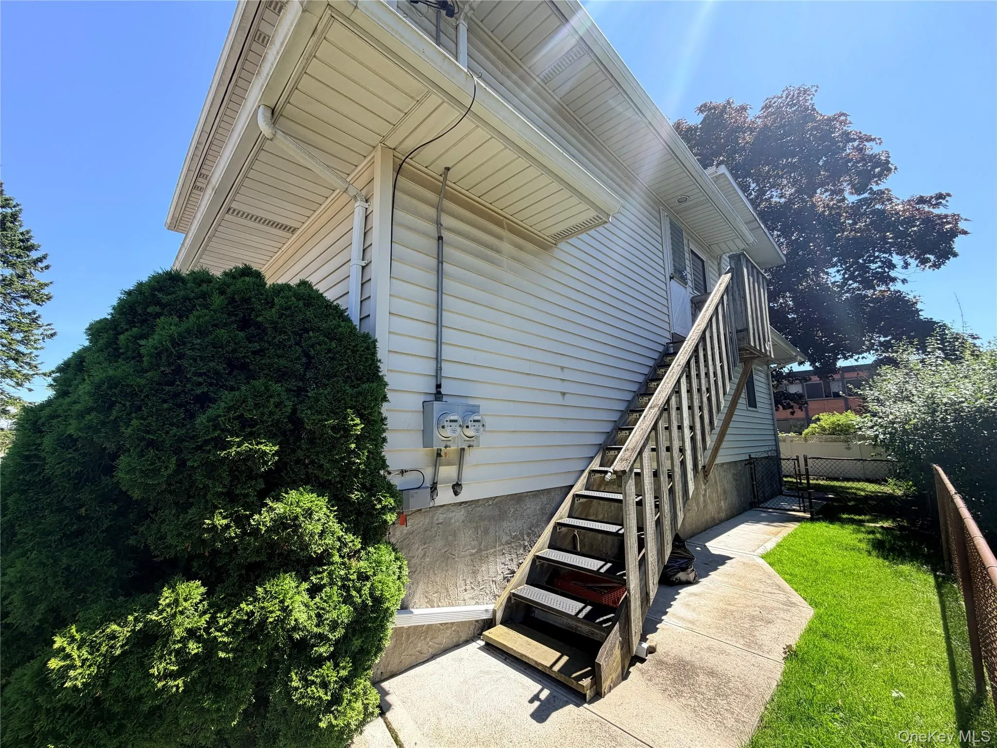 381 Monroe Avenue, Babylon, NY, 4 Bedrooms Bedrooms, 8 Rooms Rooms,2 BathroomsBathrooms,Residential,For Rent,Monroe,0,1032316 381 Monroe Avenue, Babylon, NY, 4 Bedrooms Bedrooms, 8 Rooms Rooms,2 BathroomsBathrooms,Residential,For Rent,Monroe,0,1032316