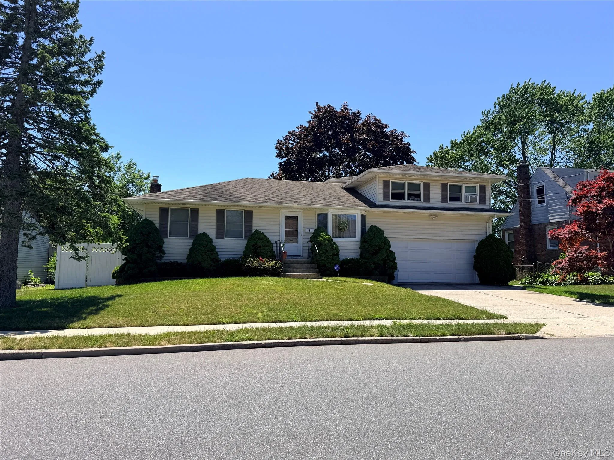 381 Monroe Avenue, Babylon, NY, 4 Bedrooms Bedrooms, 8 Rooms Rooms,2 BathroomsBathrooms,Residential,For Rent,Monroe,0,1032316 381 Monroe Avenue, Babylon, NY, 4 Bedrooms Bedrooms, 8 Rooms Rooms,2 BathroomsBathrooms,Residential,For Rent,Monroe,0,1032316