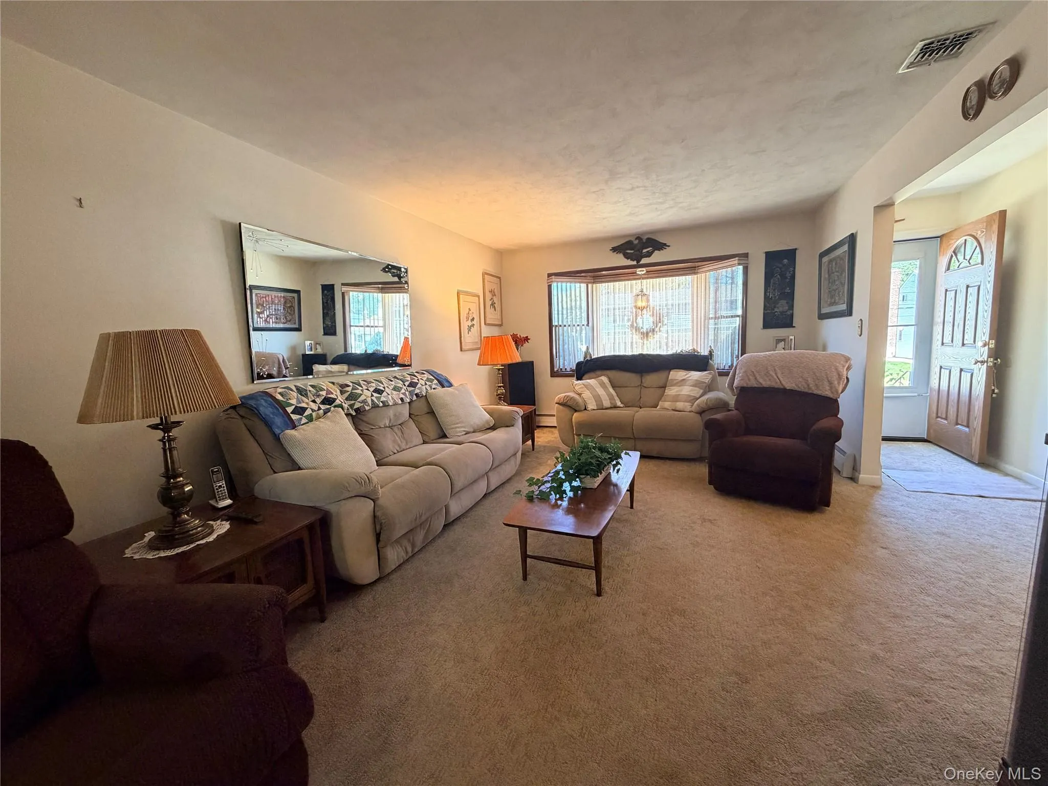 381 Monroe Avenue, Babylon, NY, 4 Bedrooms Bedrooms, 8 Rooms Rooms,2 BathroomsBathrooms,Residential,For Rent,Monroe,0,1032316 381 Monroe Avenue, Babylon, NY, 4 Bedrooms Bedrooms, 8 Rooms Rooms,2 BathroomsBathrooms,Residential,For Rent,Monroe,0,1032316