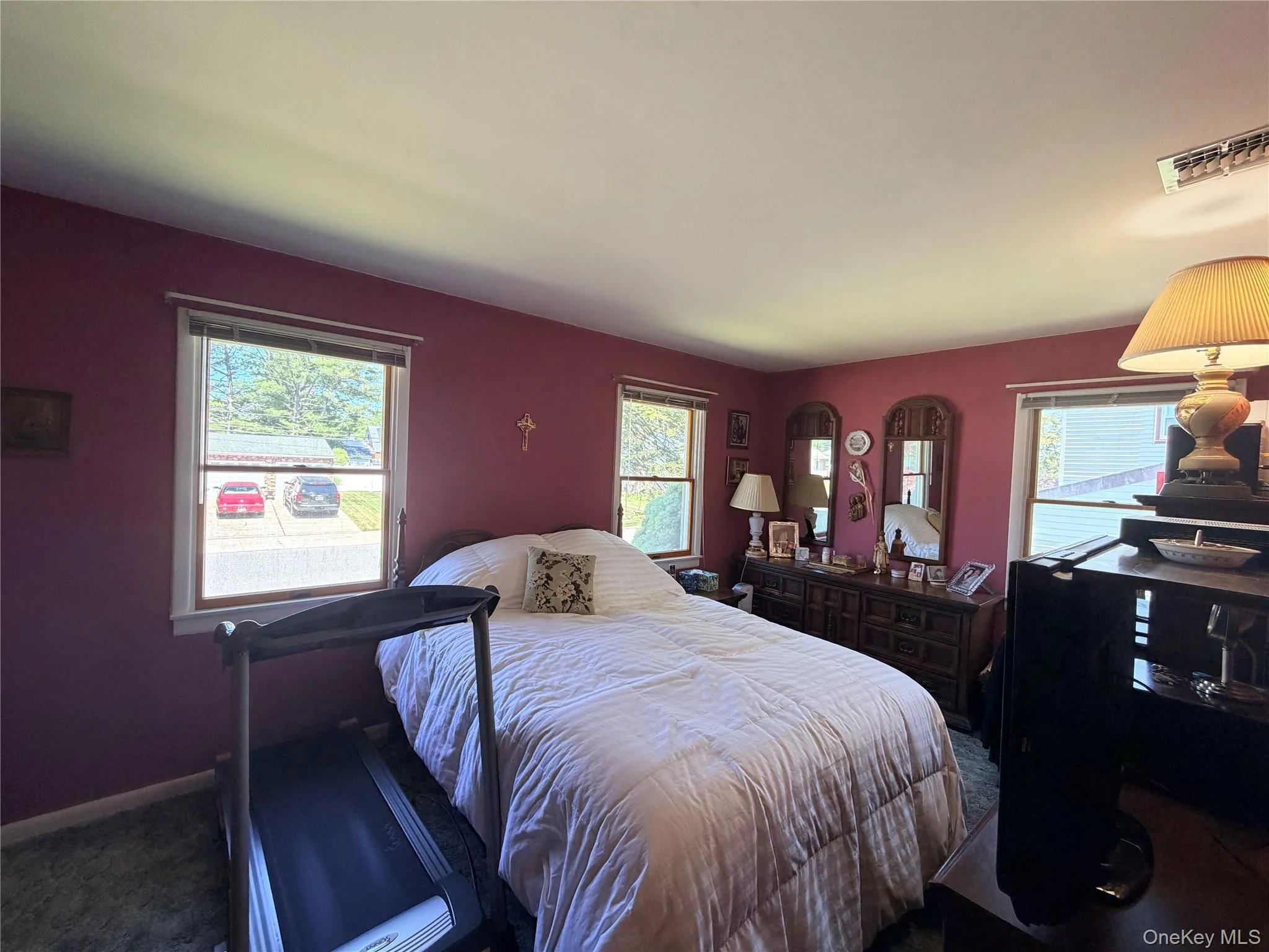 381 Monroe Avenue, Babylon, NY, 4 Bedrooms Bedrooms, 8 Rooms Rooms,2 BathroomsBathrooms,Residential,For Rent,Monroe,0,1032316 381 Monroe Avenue, Babylon, NY, 4 Bedrooms Bedrooms, 8 Rooms Rooms,2 BathroomsBathrooms,Residential,For Rent,Monroe,0,1032316