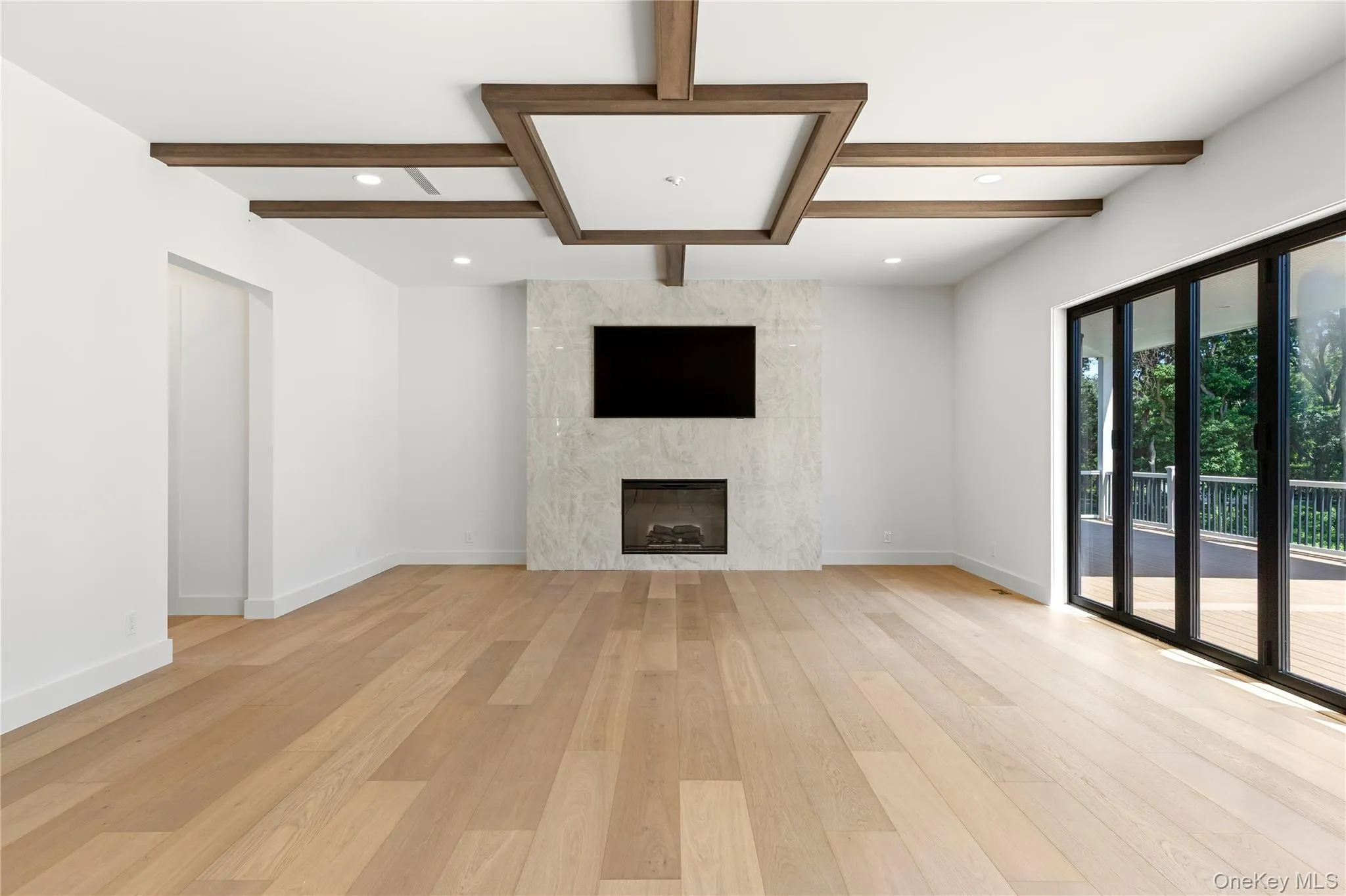 220 Beach Road, Oyster Bay, NY, 7 Bedrooms Bedrooms, 12 Rooms Rooms,9 BathroomsBathrooms,Residential,For Rent,Beach,0,1032317 220 Beach Road, Oyster Bay, NY, 7 Bedrooms Bedrooms, 12 Rooms Rooms,9 BathroomsBathrooms,Residential,For Rent,Beach,0,1032317