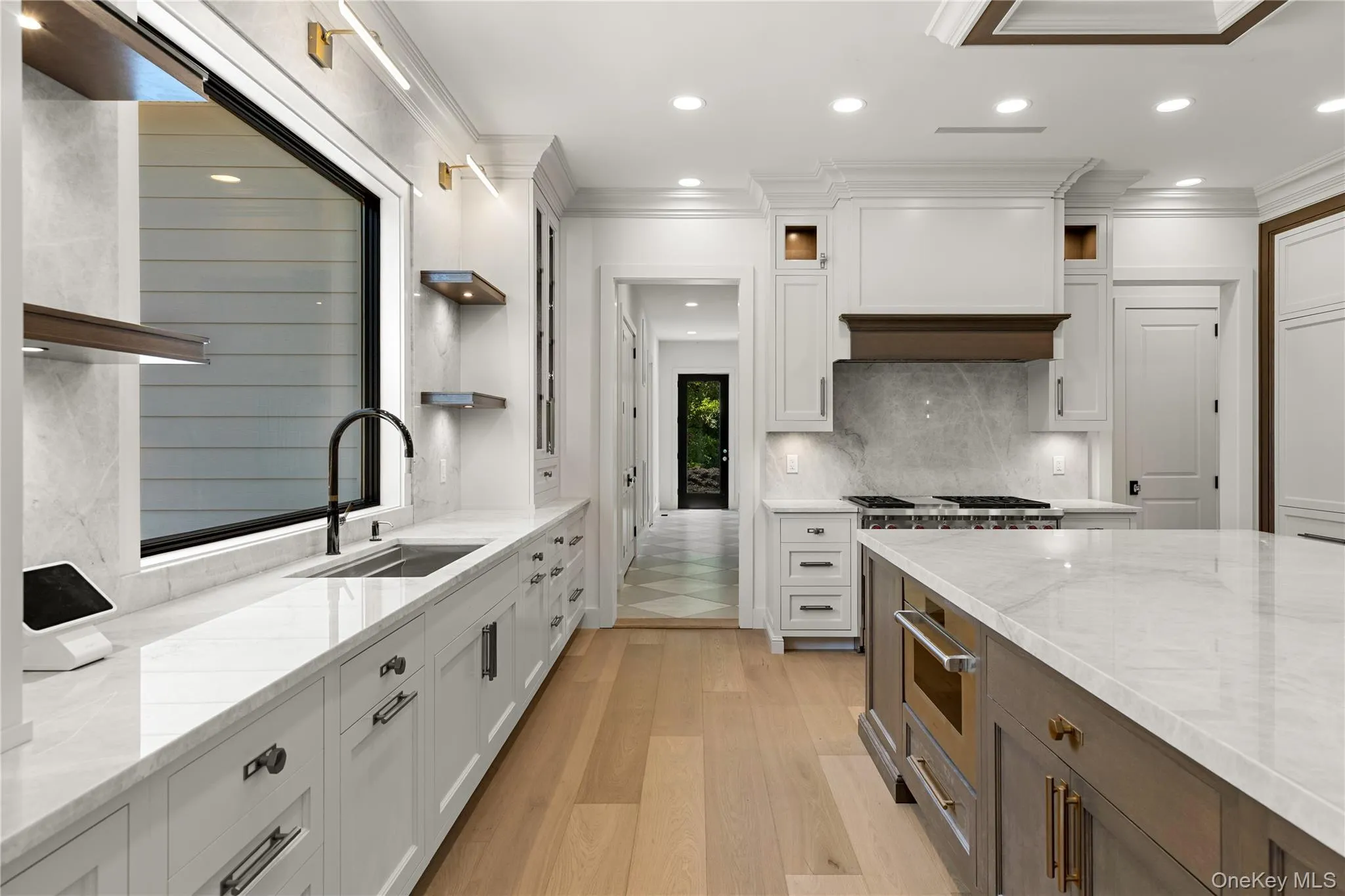 220 Beach Road, Oyster Bay, NY, 7 Bedrooms Bedrooms, 12 Rooms Rooms,9 BathroomsBathrooms,Residential,For Rent,Beach,0,1032317 220 Beach Road, Oyster Bay, NY, 7 Bedrooms Bedrooms, 12 Rooms Rooms,9 BathroomsBathrooms,Residential,For Rent,Beach,0,1032317