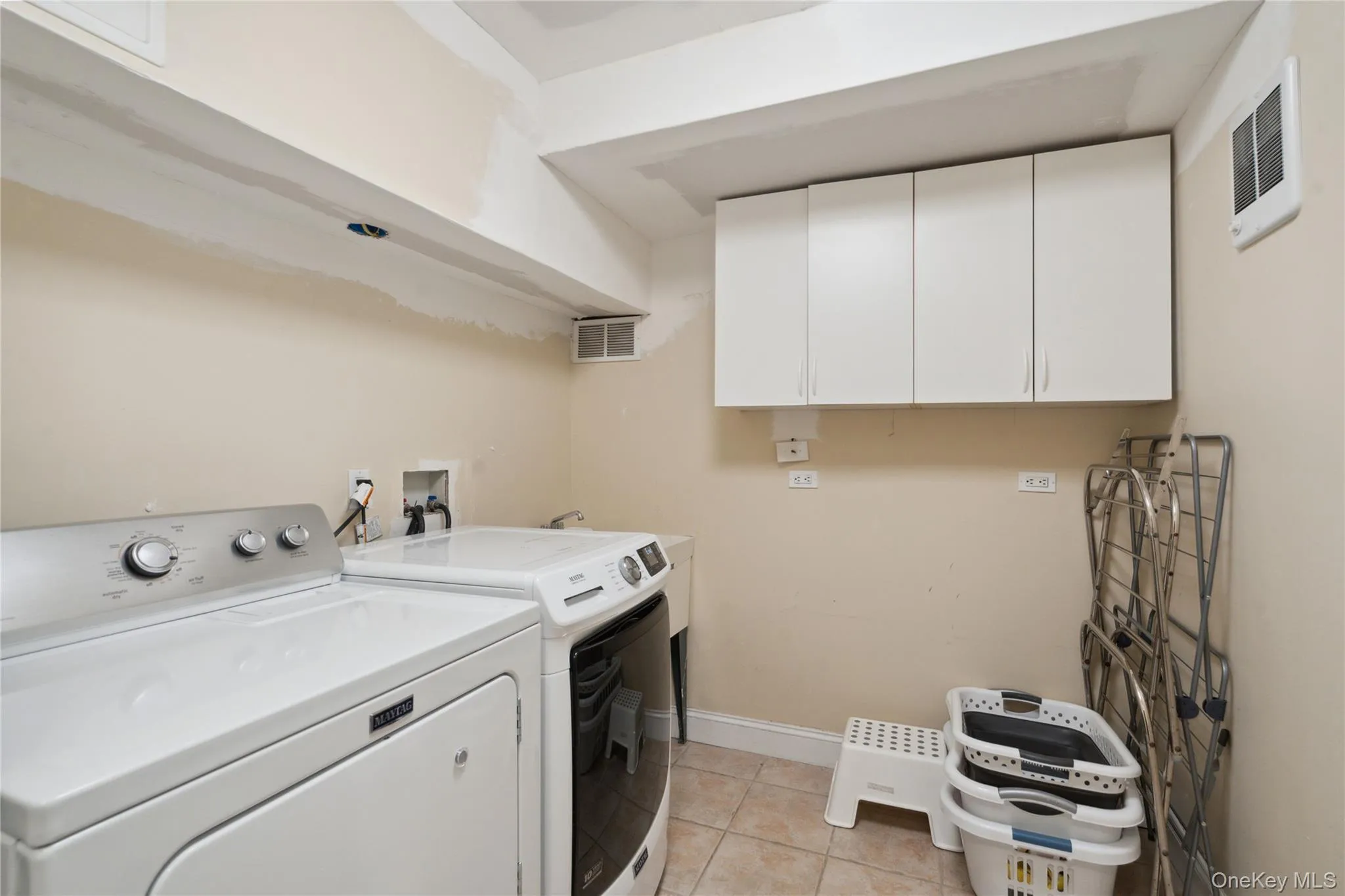 179 Sagamore Drive, Oyster Bay, NY, 5 Bedrooms Bedrooms, 12 Rooms Rooms,4 BathroomsBathrooms,Residential,For Rent,Sagamore,0,1032328 179 Sagamore Drive, Oyster Bay, NY, 5 Bedrooms Bedrooms, 12 Rooms Rooms,4 BathroomsBathrooms,Residential,For Rent,Sagamore,0,1032328