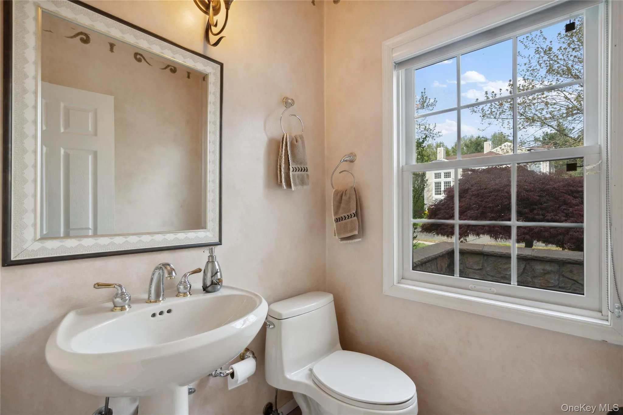 179 Sagamore Drive, Oyster Bay, NY, 5 Bedrooms Bedrooms, 12 Rooms Rooms,4 BathroomsBathrooms,Residential,For Rent,Sagamore,0,1032328 179 Sagamore Drive, Oyster Bay, NY, 5 Bedrooms Bedrooms, 12 Rooms Rooms,4 BathroomsBathrooms,Residential,For Rent,Sagamore,0,1032328