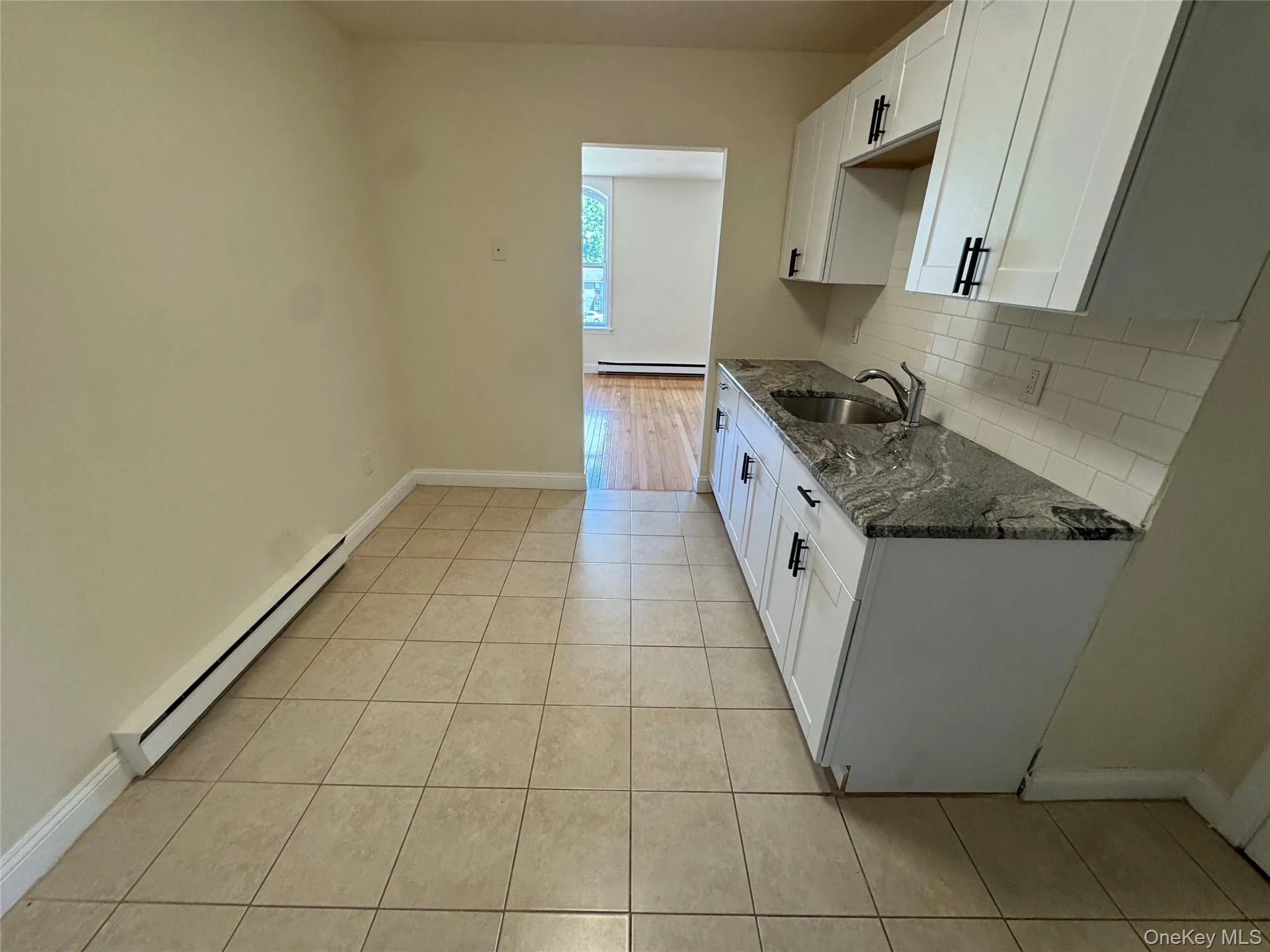 155 Main Street, Beacon, NY, 3 Rooms Rooms,1 BathroomBathrooms,Residential Lease,For Rent,Main,0,1032329 155 Main Street, Beacon, NY, 3 Rooms Rooms,1 BathroomBathrooms,Residential Lease,For Rent,Main,0,1032329