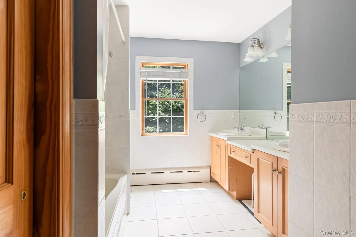 12 Mondavi Lane, Brookhaven, NY, 4 Bedrooms Bedrooms, 8 Rooms Rooms,3 BathroomsBathrooms,Residential,For Rent,Mondavi,0,1032330 12 Mondavi Lane, Brookhaven, NY, 4 Bedrooms Bedrooms, 8 Rooms Rooms,3 BathroomsBathrooms,Residential,For Rent,Mondavi,0,1032330