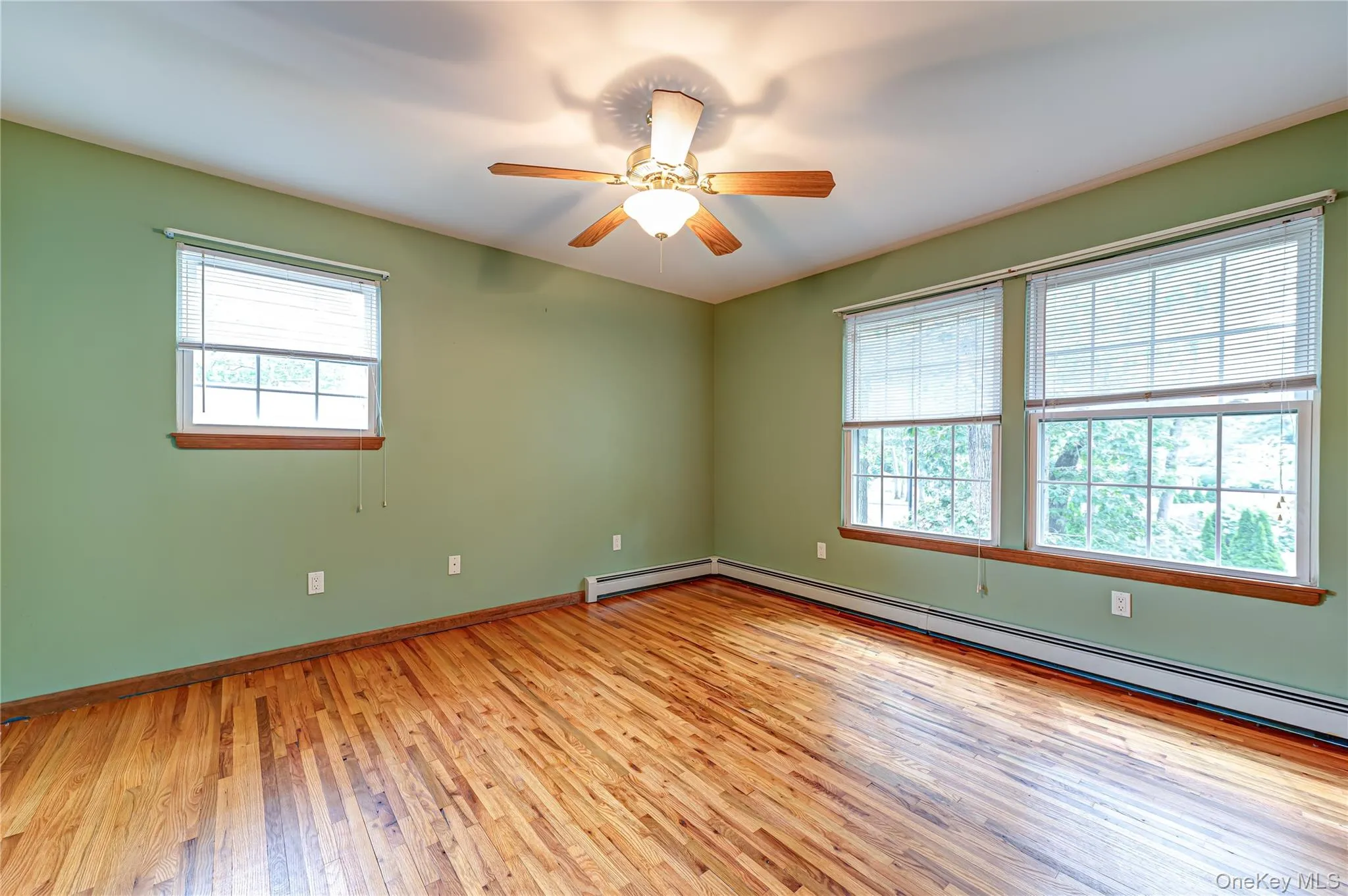 15 Washington Avenue, Brookhaven, NY, 4 Bedrooms Bedrooms, 8 Rooms Rooms,2 BathroomsBathrooms,Residential,For Rent,Washington,0,1032333 15 Washington Avenue, Brookhaven, NY, 4 Bedrooms Bedrooms, 8 Rooms Rooms,2 BathroomsBathrooms,Residential,For Rent,Washington,0,1032333