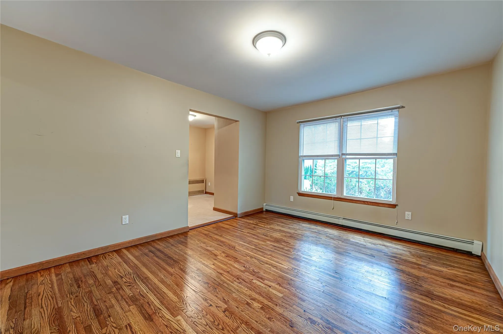 15 Washington Avenue, Brookhaven, NY, 4 Bedrooms Bedrooms, 8 Rooms Rooms,2 BathroomsBathrooms,Residential,For Rent,Washington,0,1032333 15 Washington Avenue, Brookhaven, NY, 4 Bedrooms Bedrooms, 8 Rooms Rooms,2 BathroomsBathrooms,Residential,For Rent,Washington,0,1032333