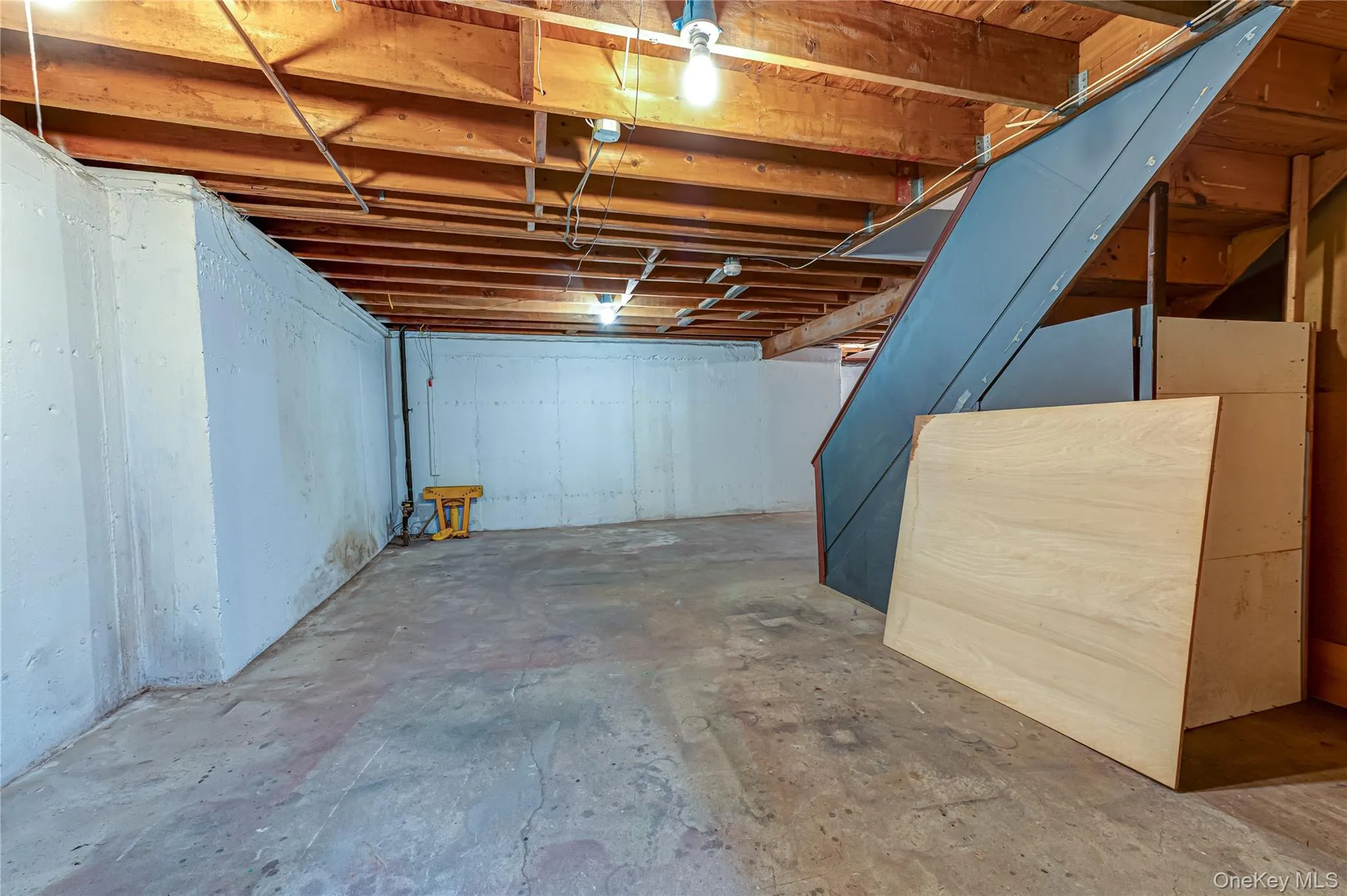 15 Washington Avenue, Brookhaven, NY, 4 Bedrooms Bedrooms, 8 Rooms Rooms,2 BathroomsBathrooms,Residential,For Rent,Washington,0,1032333 15 Washington Avenue, Brookhaven, NY, 4 Bedrooms Bedrooms, 8 Rooms Rooms,2 BathroomsBathrooms,Residential,For Rent,Washington,0,1032333