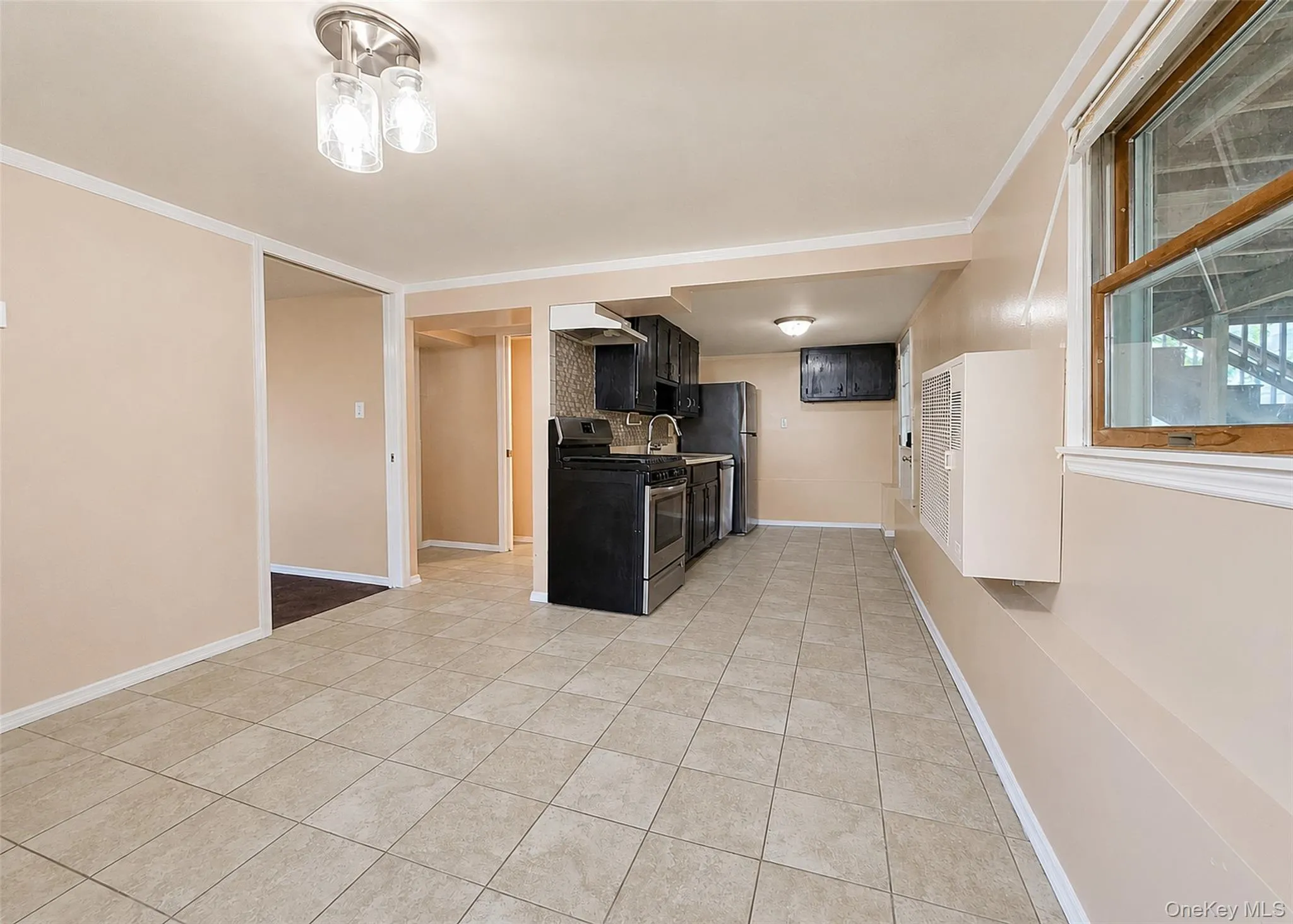 11 Farragut Avenue, Babylon, NY, 4 Bedrooms Bedrooms, 9 Rooms Rooms,2 BathroomsBathrooms,Residential,For Rent,Farragut,0,1032337 11 Farragut Avenue, Babylon, NY, 4 Bedrooms Bedrooms, 9 Rooms Rooms,2 BathroomsBathrooms,Residential,For Rent,Farragut,0,1032337