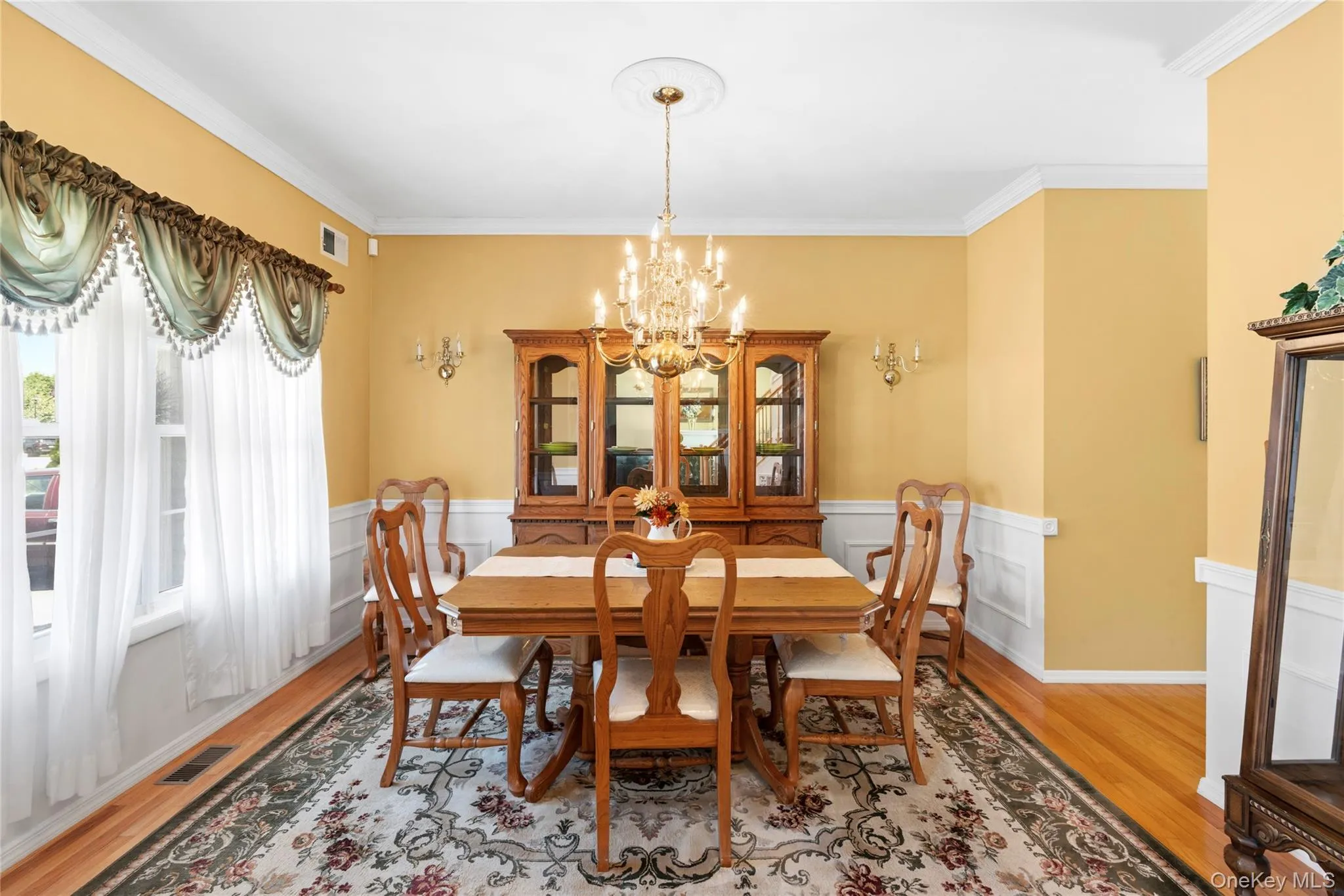 15 Scenicview Crescent, Brookhaven, NY, 4 Bedrooms Bedrooms, 10 Rooms Rooms,2 BathroomsBathrooms,Residential,For Rent,Scenicview,0,1032340 15 Scenicview Crescent, Brookhaven, NY, 4 Bedrooms Bedrooms, 10 Rooms Rooms,2 BathroomsBathrooms,Residential,For Rent,Scenicview,0,1032340