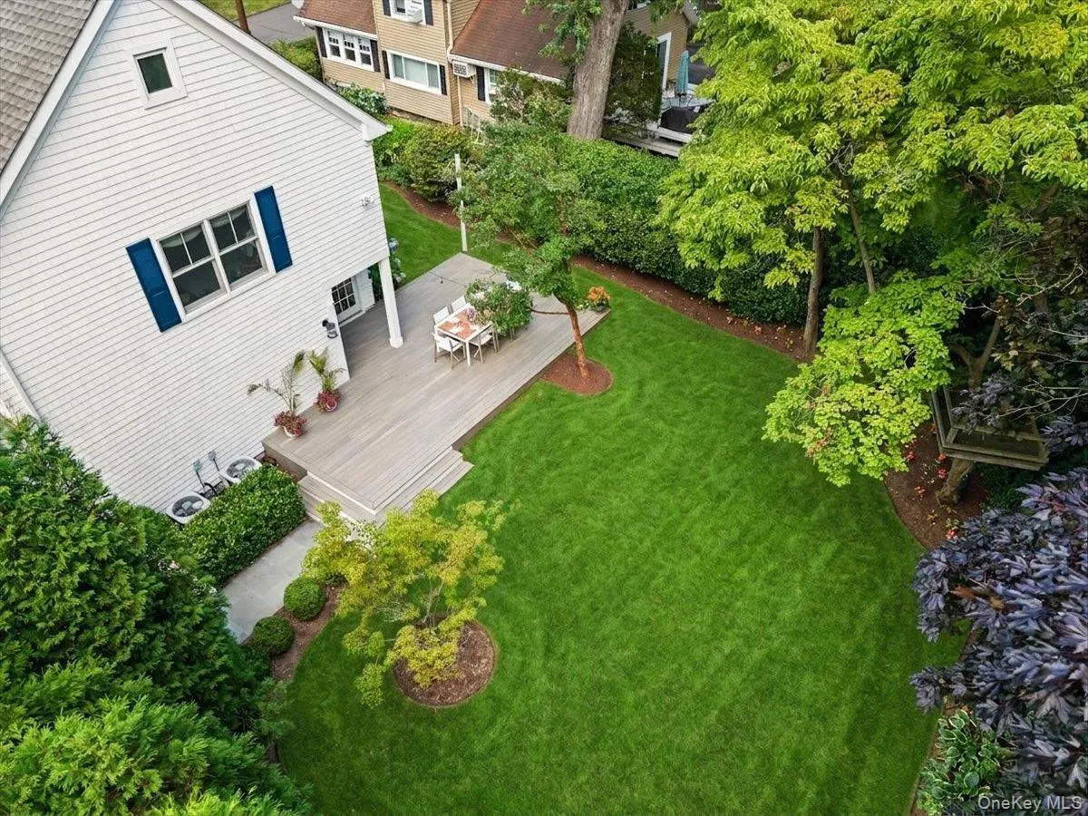 23 Fairlawn Street, Rye City, NY, 4 Bedrooms Bedrooms, 9 Rooms Rooms,2 BathroomsBathrooms,Residential,For Rent,Fairlawn,0,1032343 23 Fairlawn Street, Rye City, NY, 4 Bedrooms Bedrooms, 9 Rooms Rooms,2 BathroomsBathrooms,Residential,For Rent,Fairlawn,0,1032343