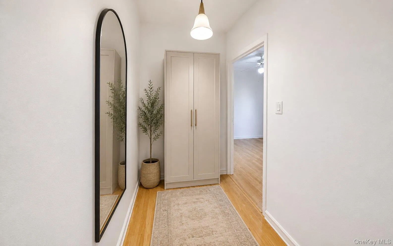 113-14 72nd Road, New York, NY, 1 Bedroom Bedrooms, 4 Rooms Rooms,1 BathroomBathrooms,Residential,For Rent,72nd,0,1032345 113-14 72nd Road, New York, NY, 1 Bedroom Bedrooms, 4 Rooms Rooms,1 BathroomBathrooms,Residential,For Rent,72nd,0,1032345