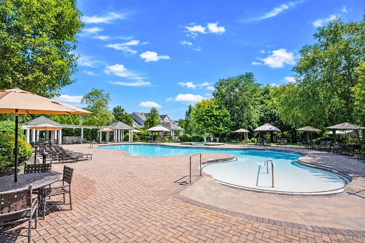 14 Concerto Drive, Brookhaven, NY, 2 Bedrooms Bedrooms, 8 Rooms Rooms,2 BathroomsBathrooms,Residential,For Rent,Concerto,0,1032348 14 Concerto Drive, Brookhaven, NY, 2 Bedrooms Bedrooms, 8 Rooms Rooms,2 BathroomsBathrooms,Residential,For Rent,Concerto,0,1032348